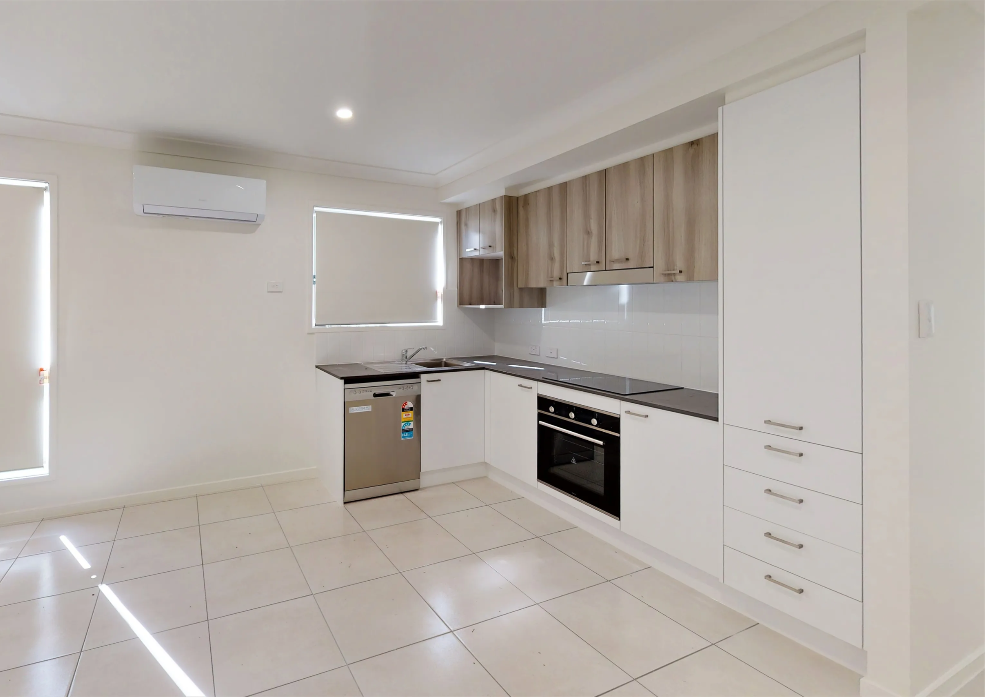 2/18 Farmer Place, Park Ridge, QLD 4125