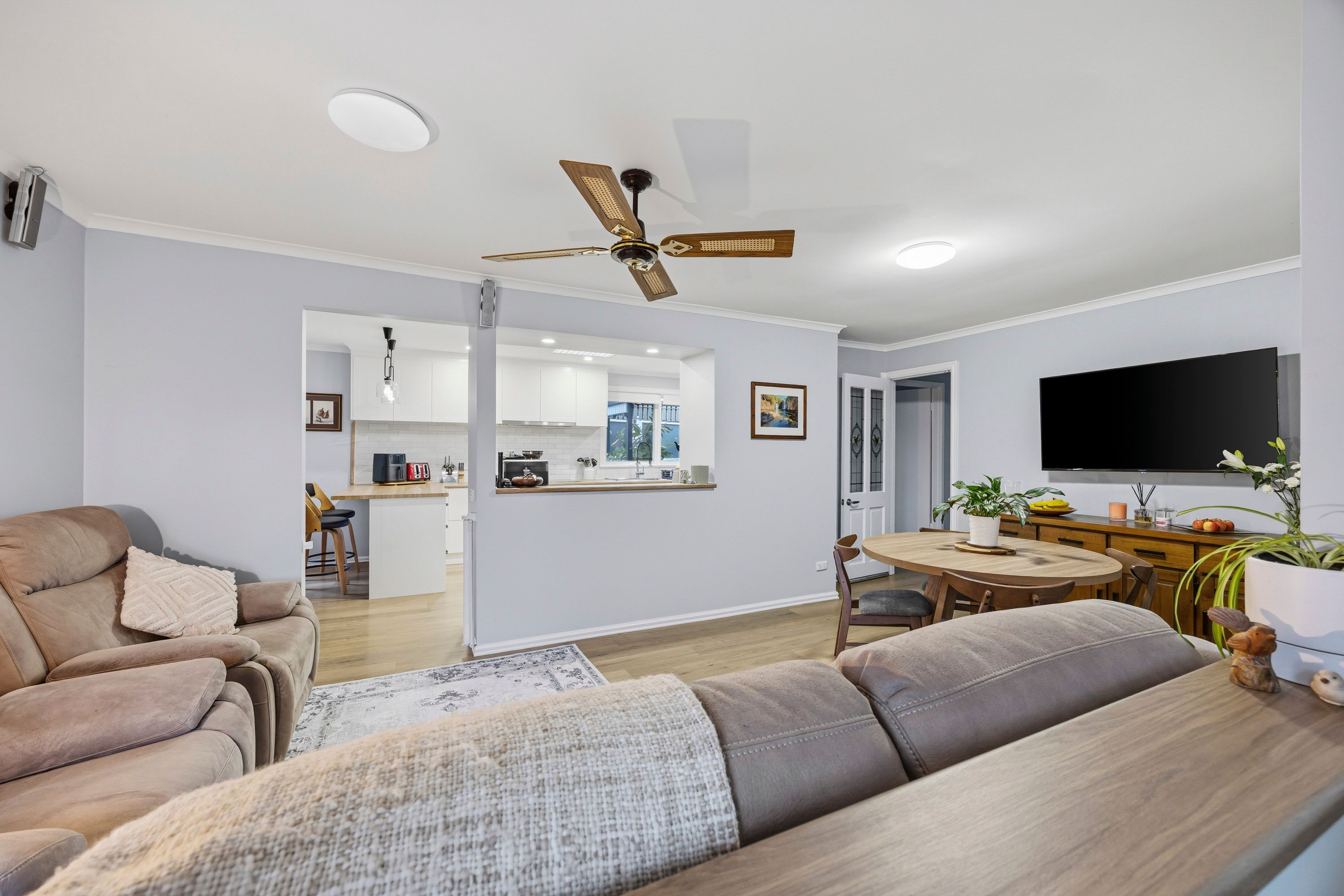 16 Highfield Avenue — photo 3 of 30