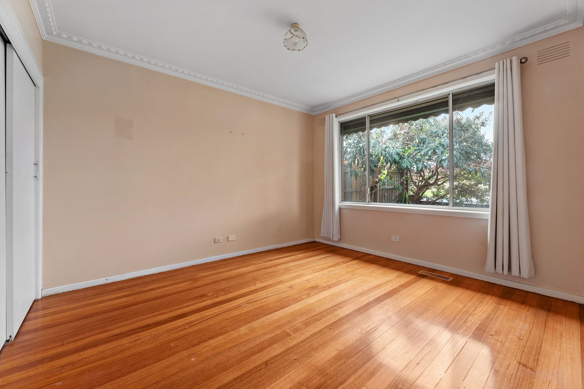 47 Herald Street — photo 4 of 7
