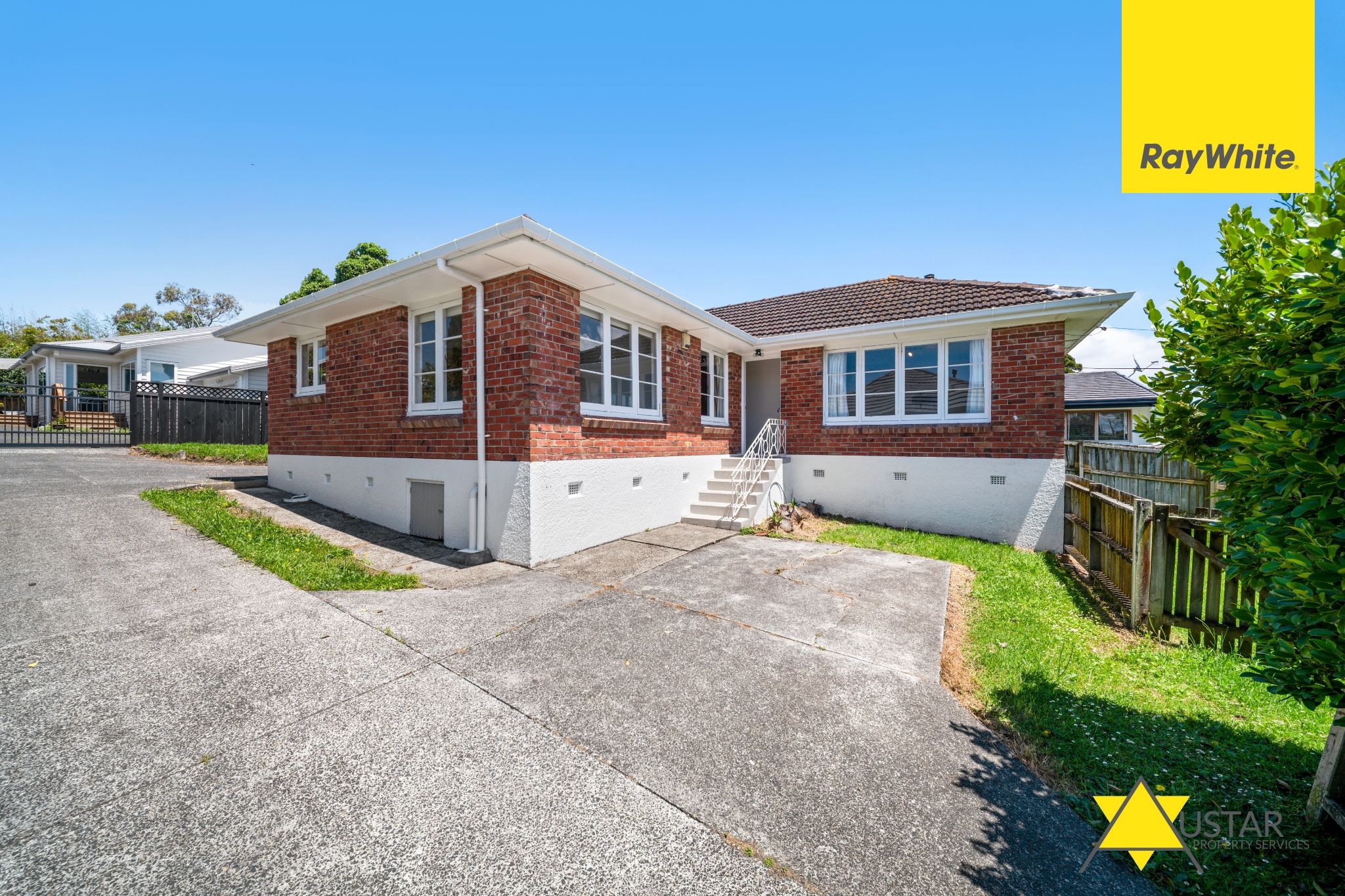 154A Hutchinson Avenue, New Lynn, Waitakere City