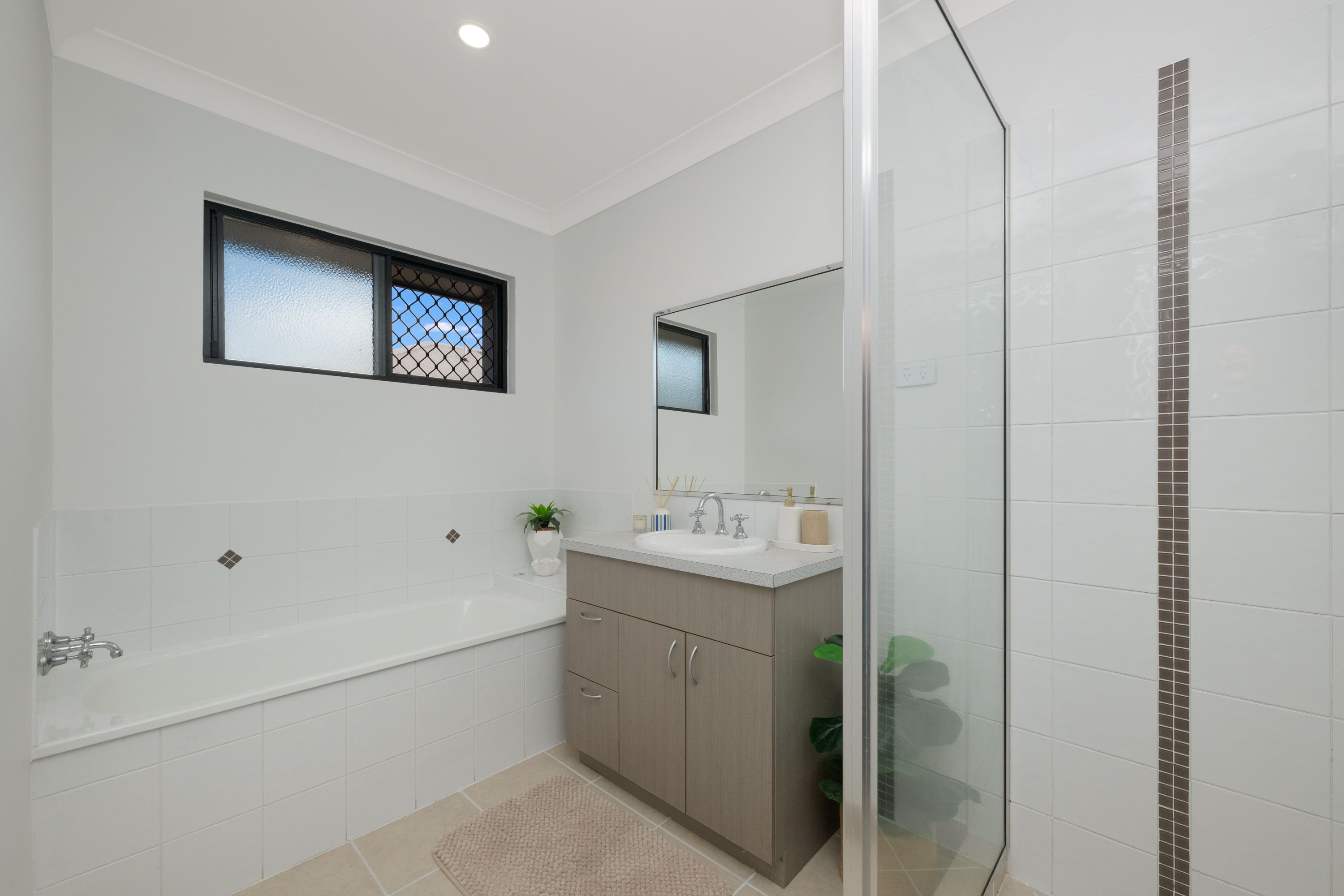 6 Congreve Court — photo 13 of 20