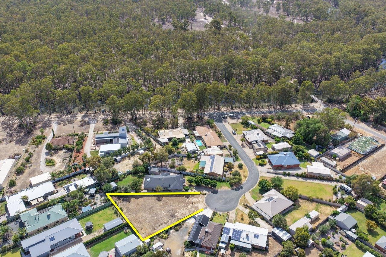 4 Debra Court, Koondrook, VIC 3580