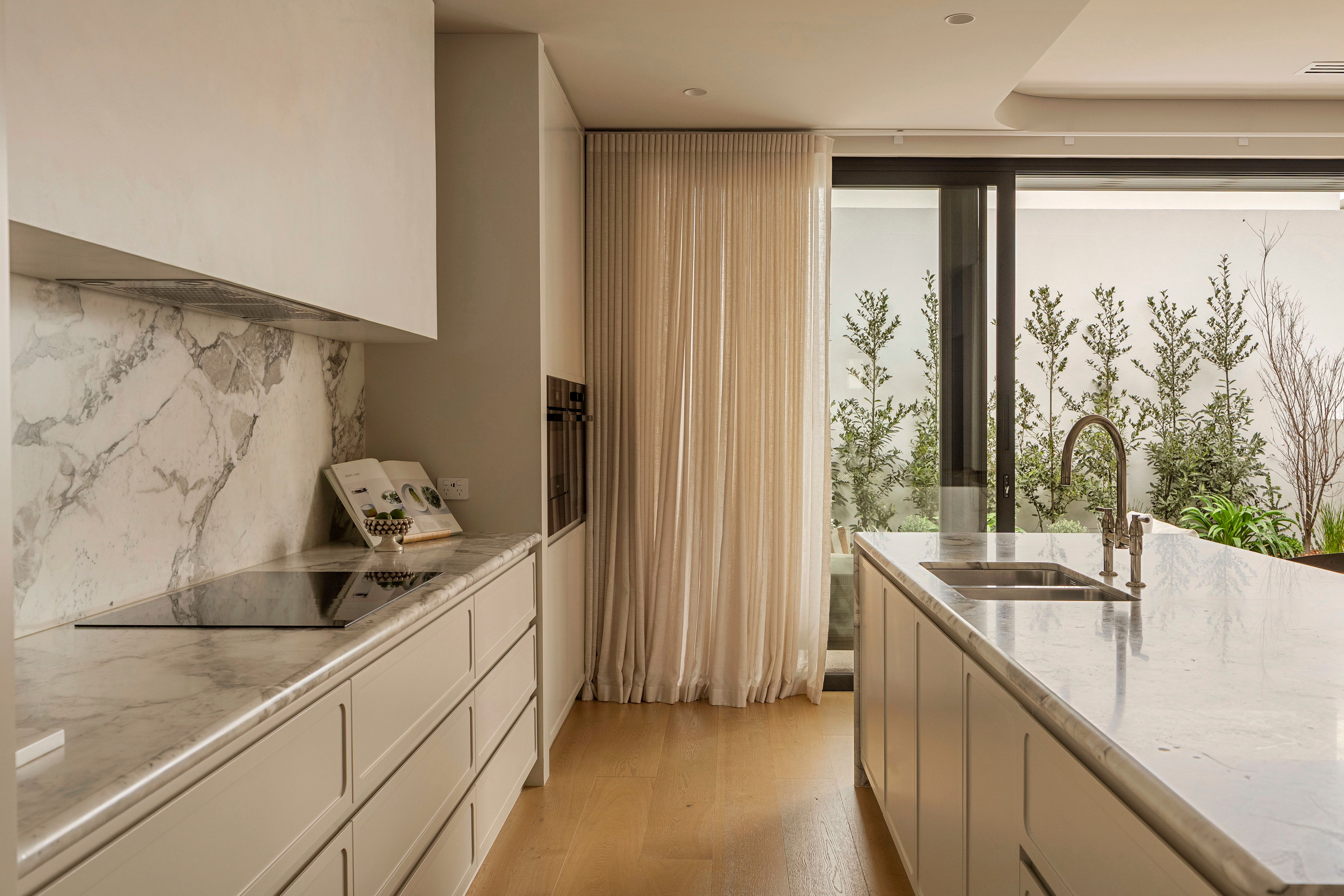 20 Hill Terrace — photo 10 of 30