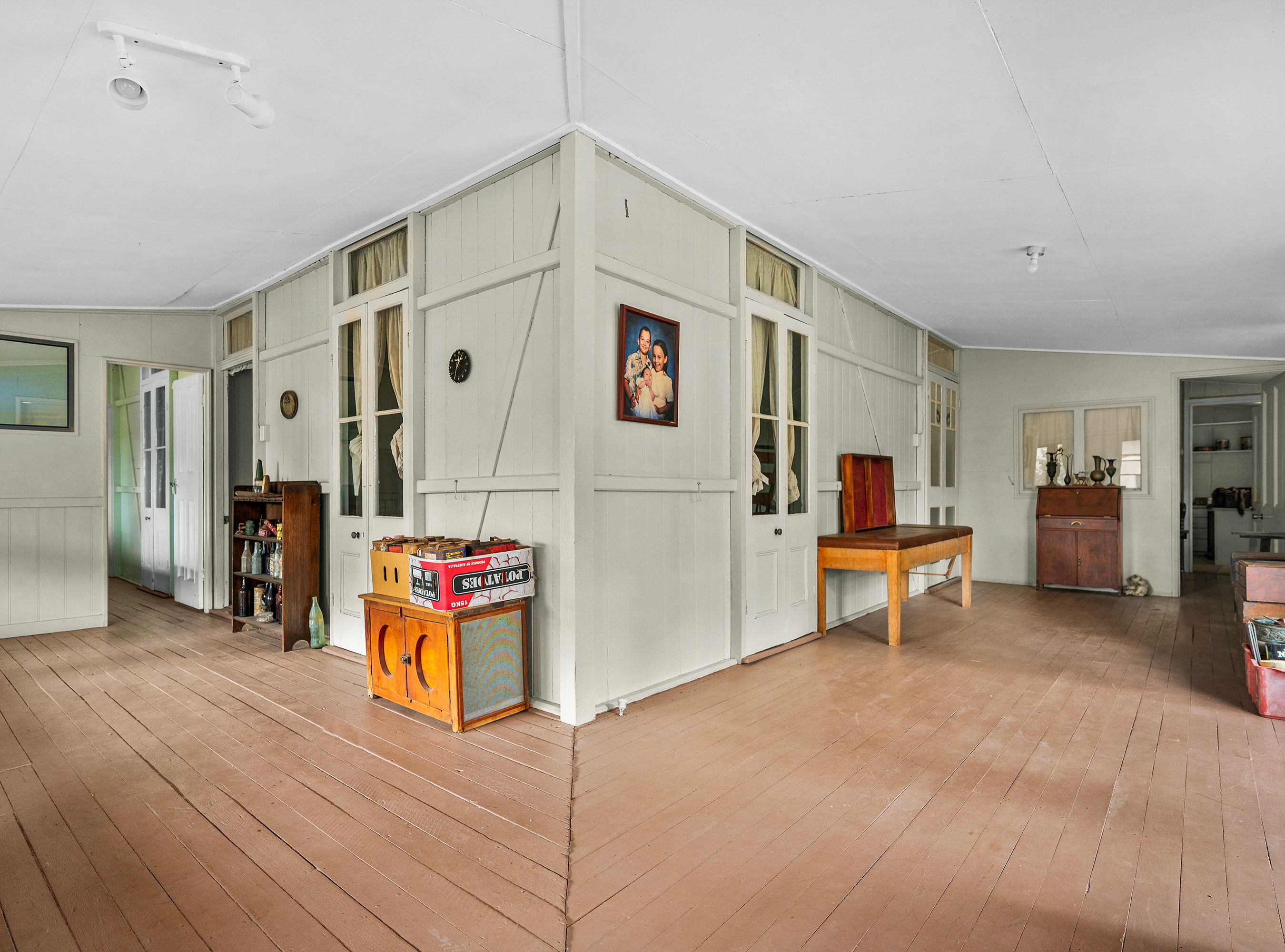 1873 Gatton Clifton Road — photo 13 of 30