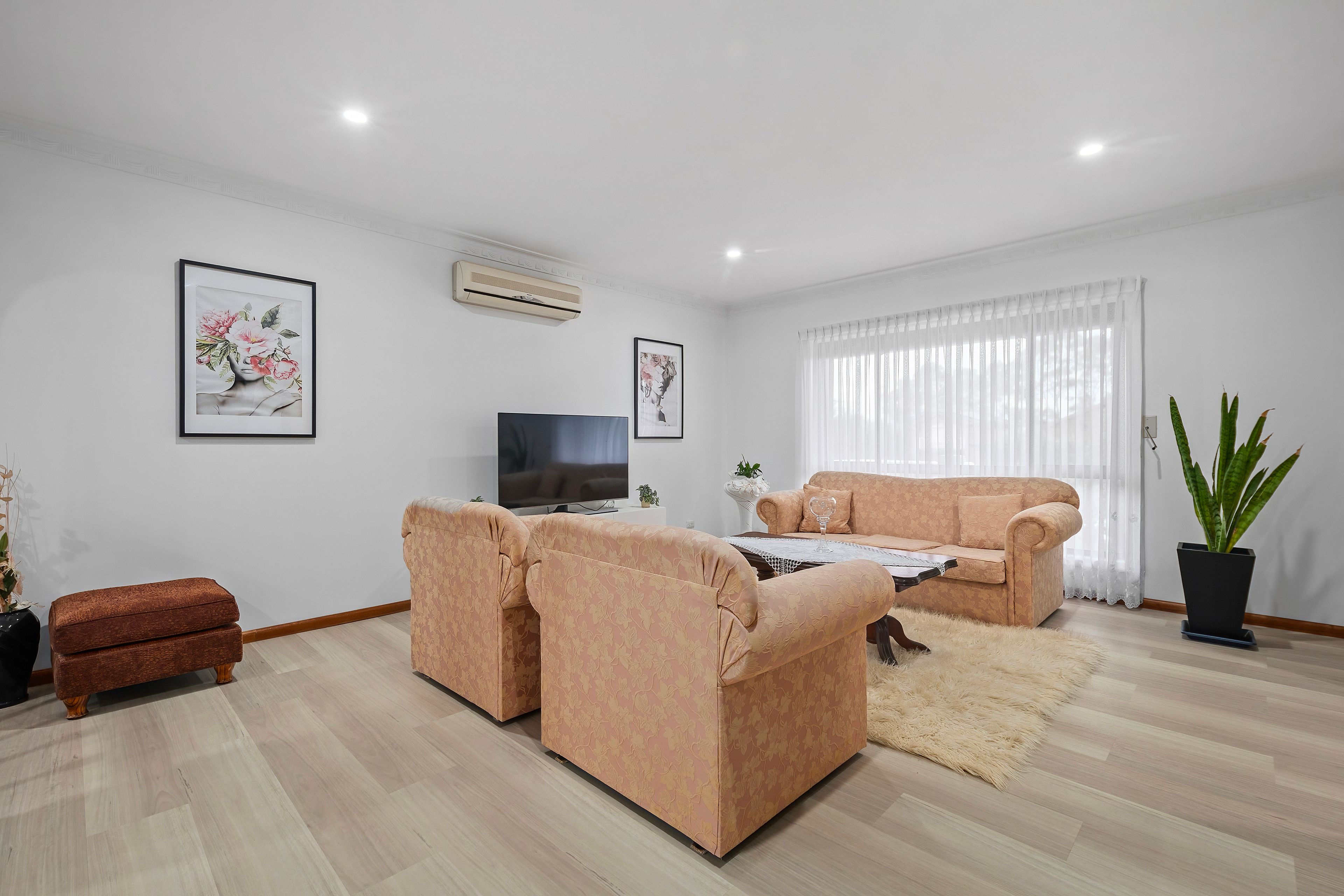 120 Barry Road — photo 15 of 27