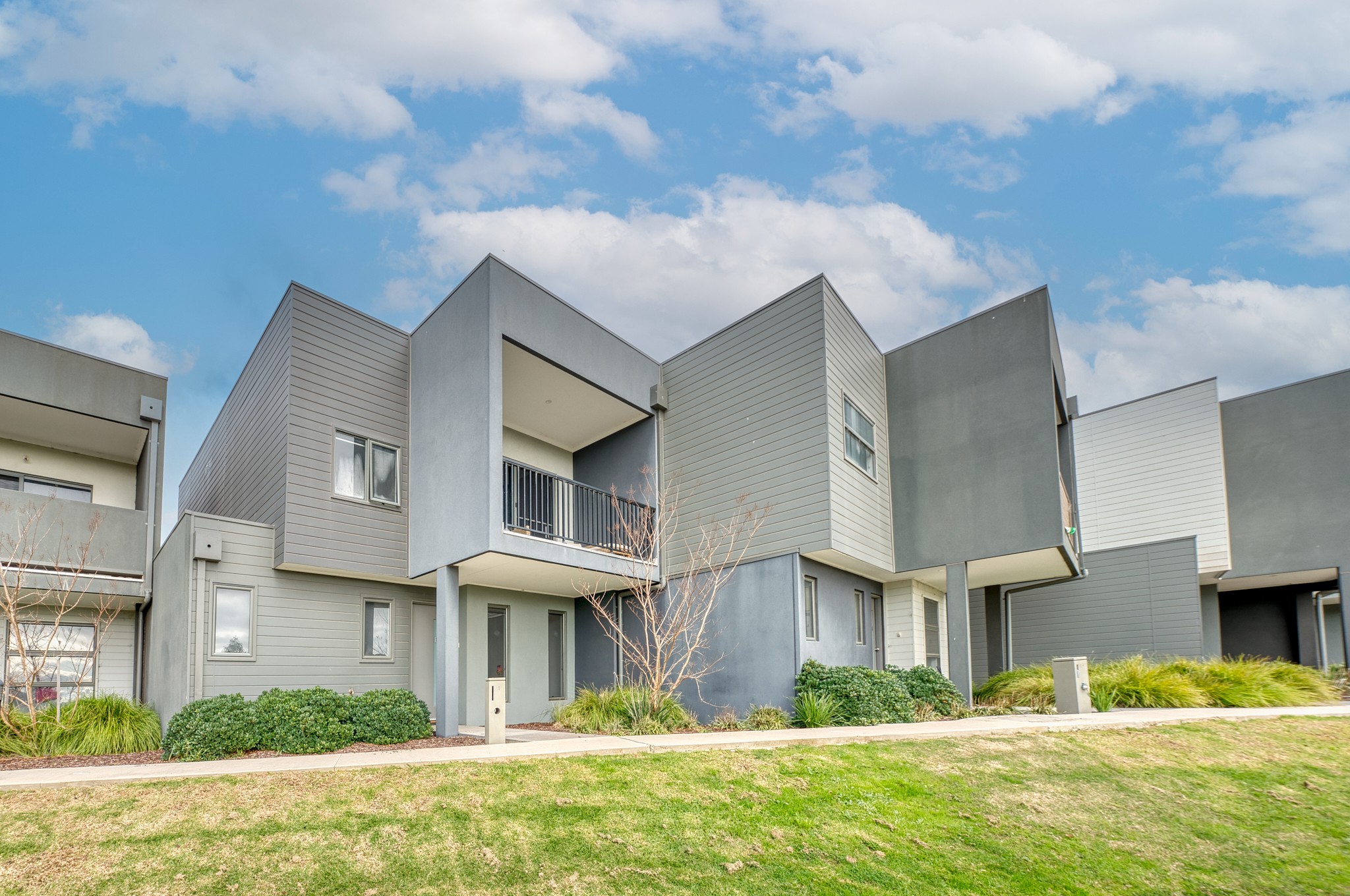 1 Hiddleston Court, Cranbourne West, VIC 3977