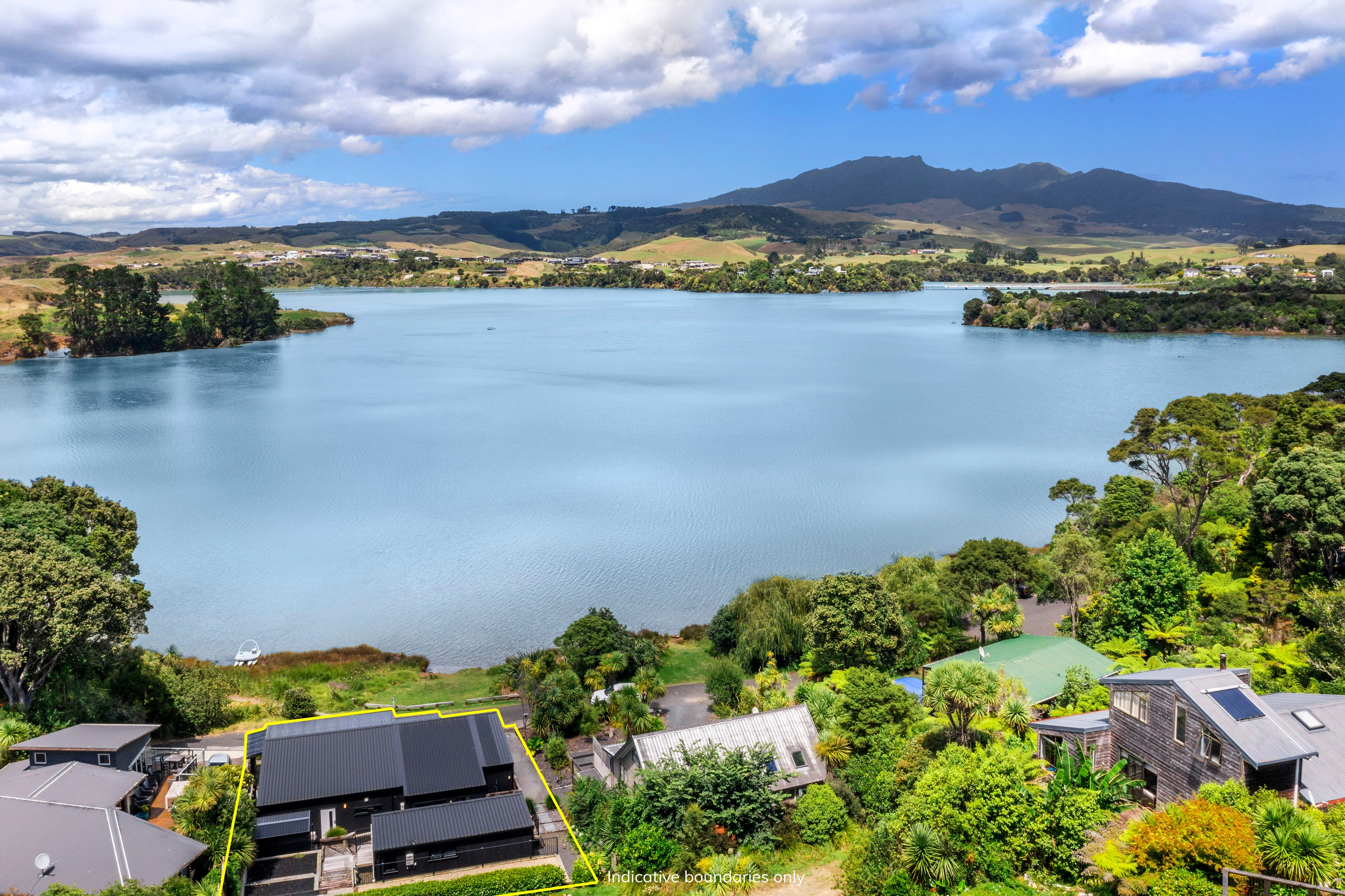 42 Kaitoke Street, Raglan, Waikato District