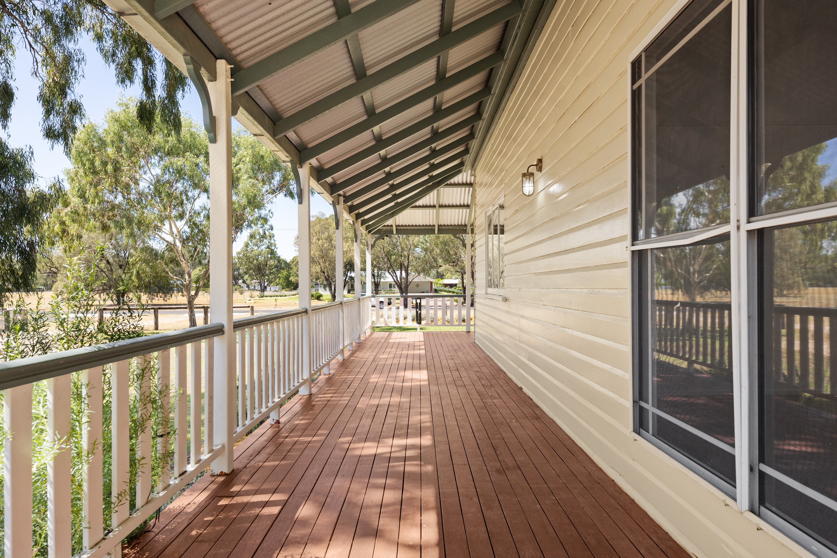 16 Oakhole Road, Goondiwindi, QLD 4390