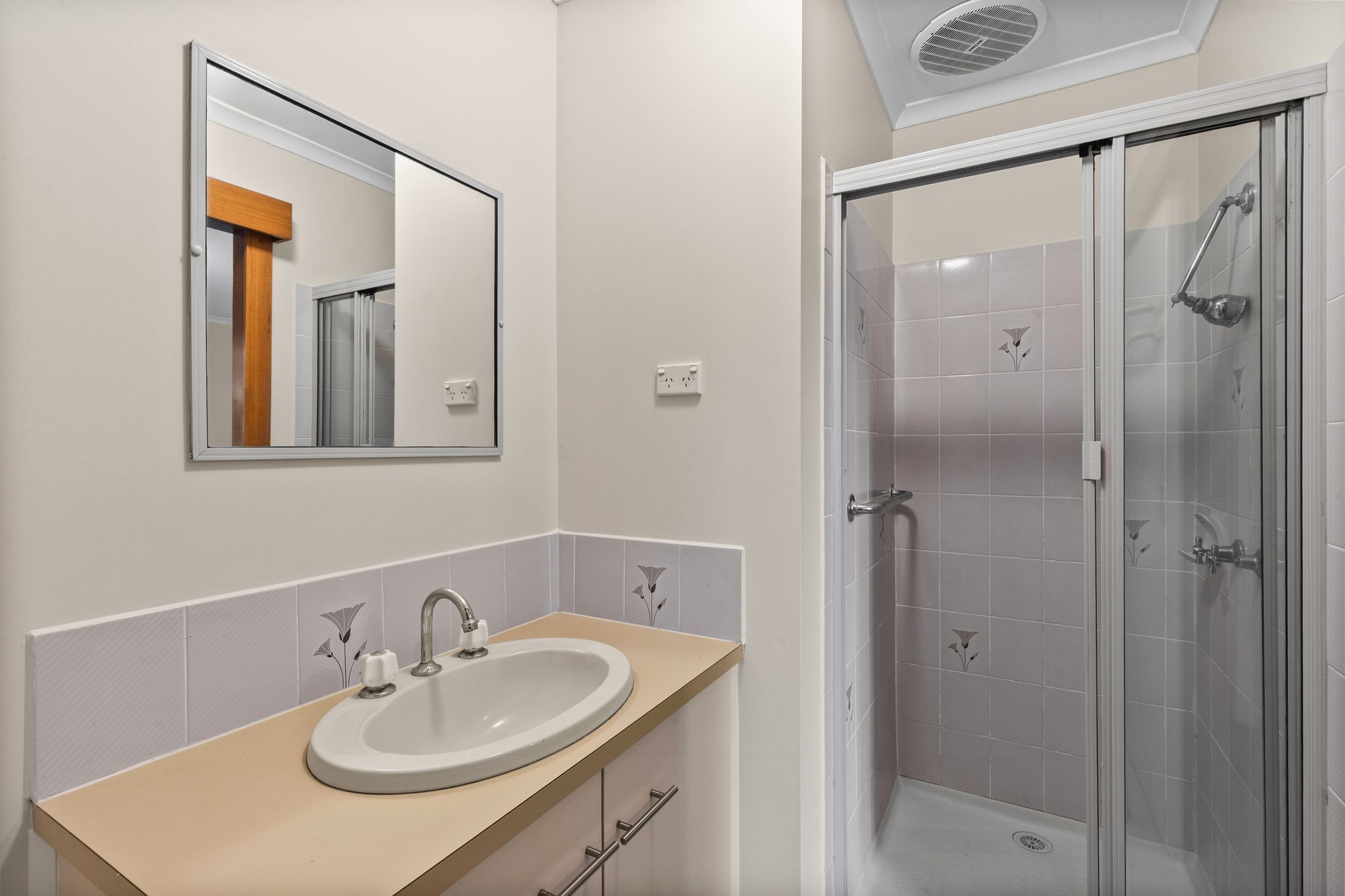 35 St Boswells Avenue — photo 9 of 17