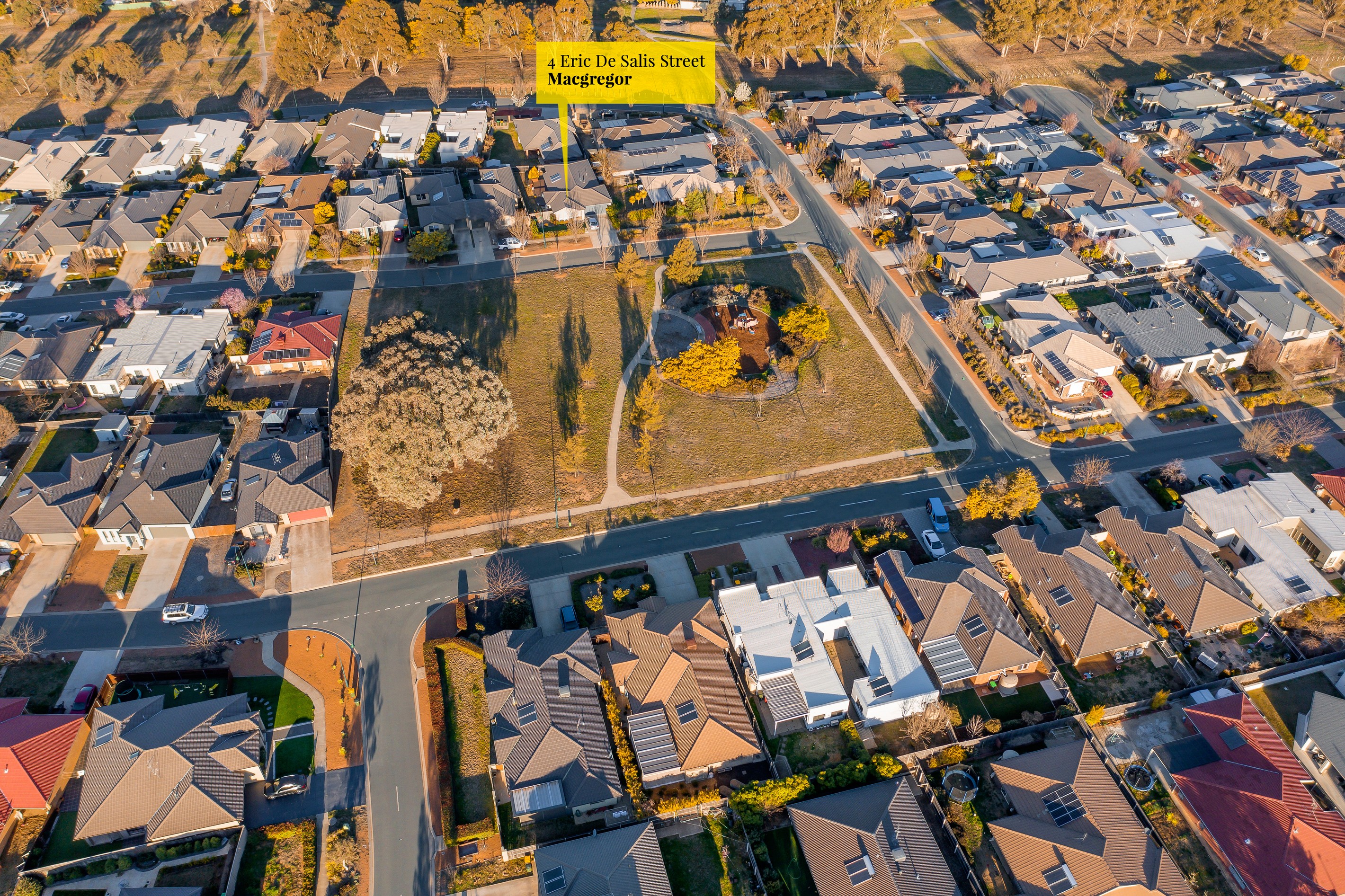 4 Eric De Salis Street, Macgregor, ACT 2615