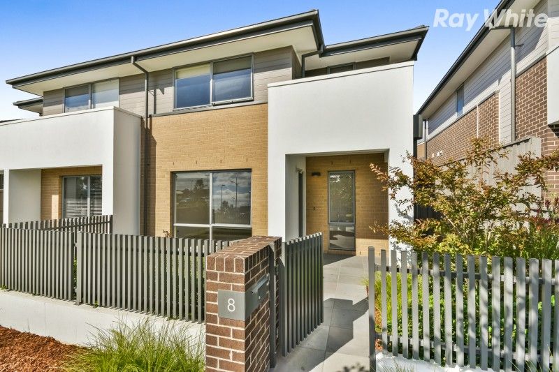 8 Harcrest Boulevard, Wantirna South, VIC 3152