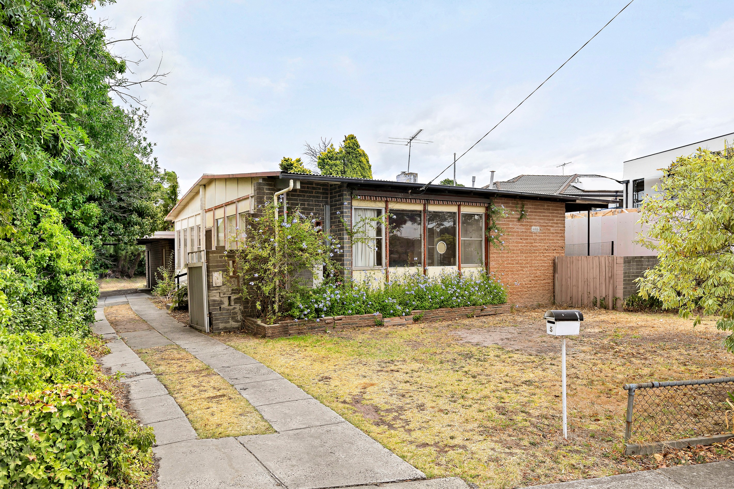 5 Mutton Road, Fawkner, VIC 3060