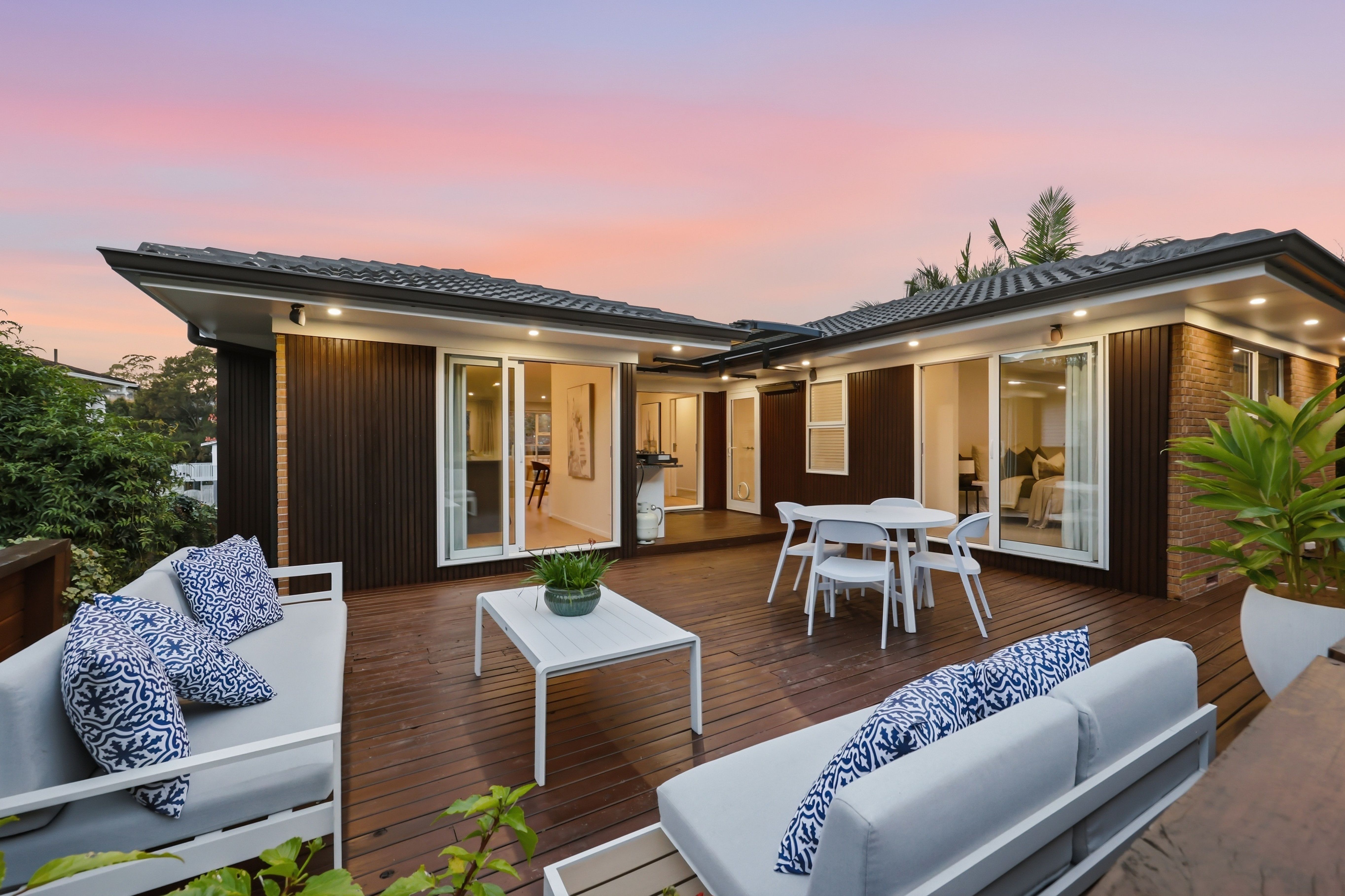 15 Keldale Place, Forrest Hill, North Shore City