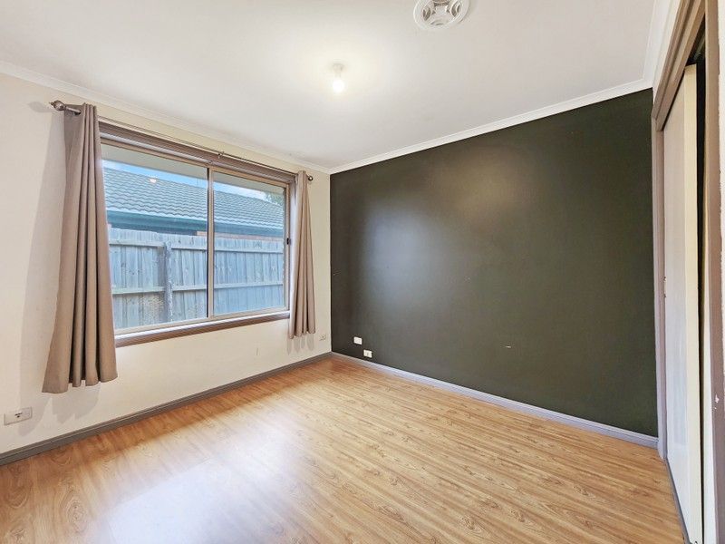 25 Coolabah Crescent — photo 9 of 15