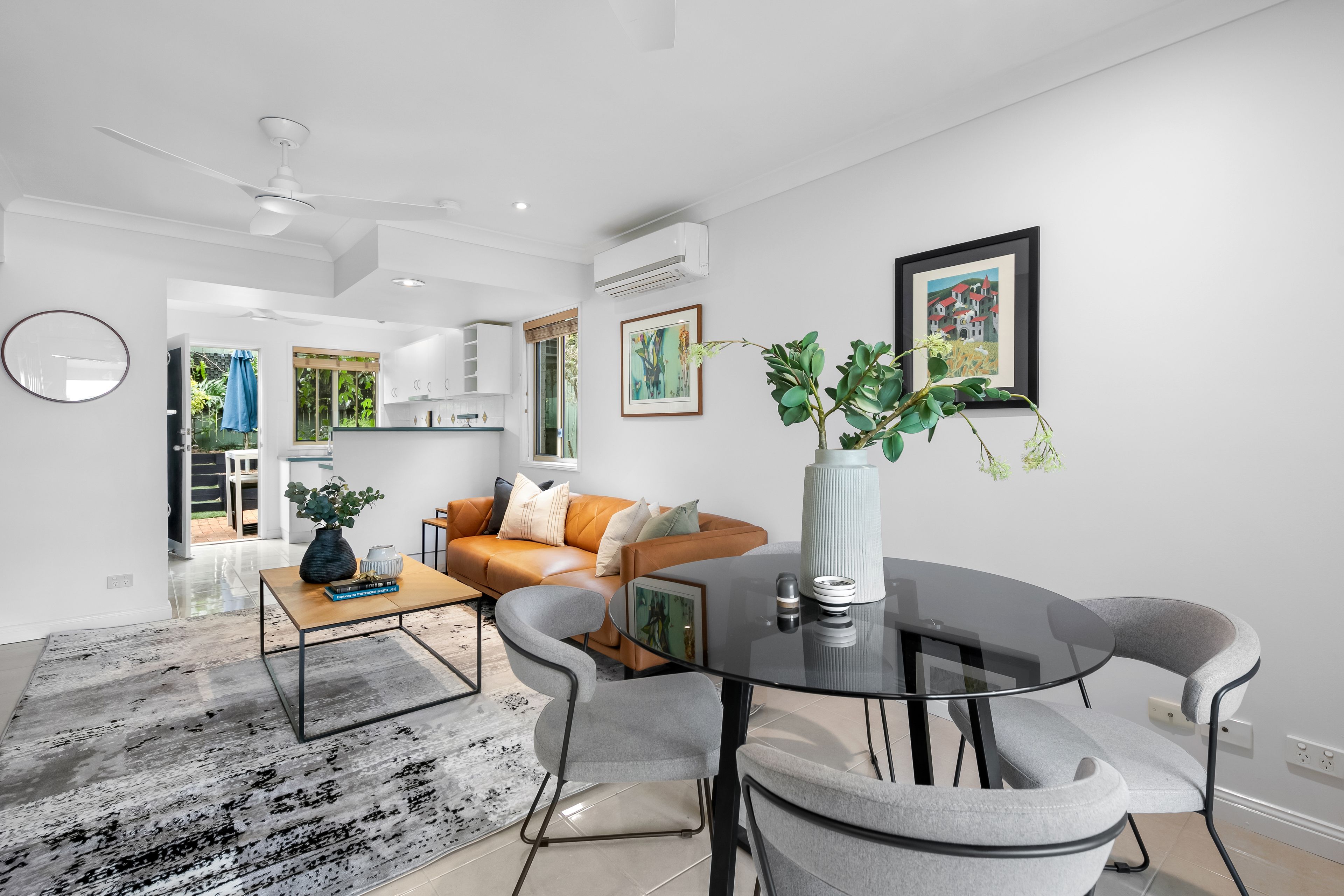 27 Nelson Street, Yeronga QLD 4104