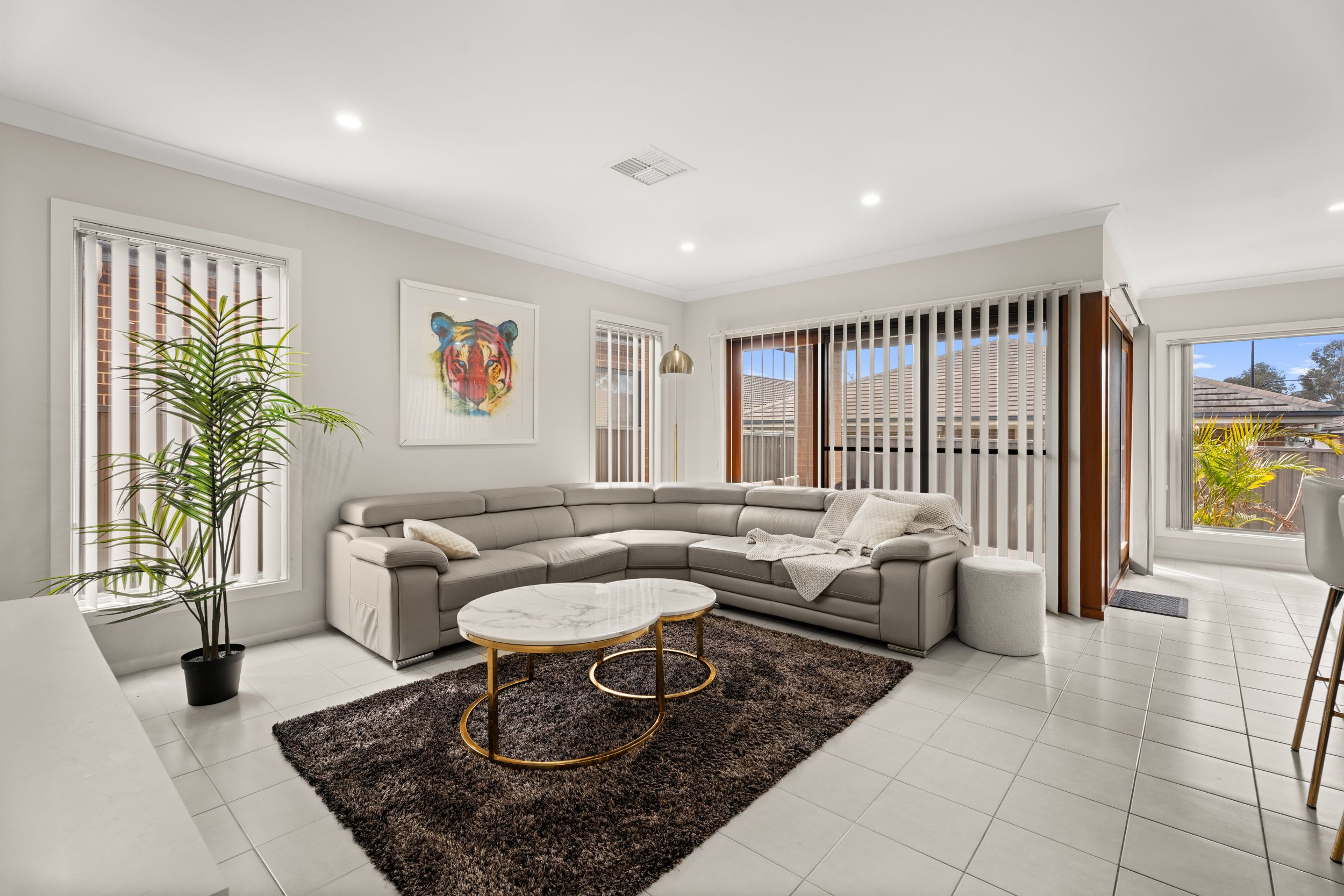 42 Northridge Road, JORDAN SPRINGS, NSW 2747