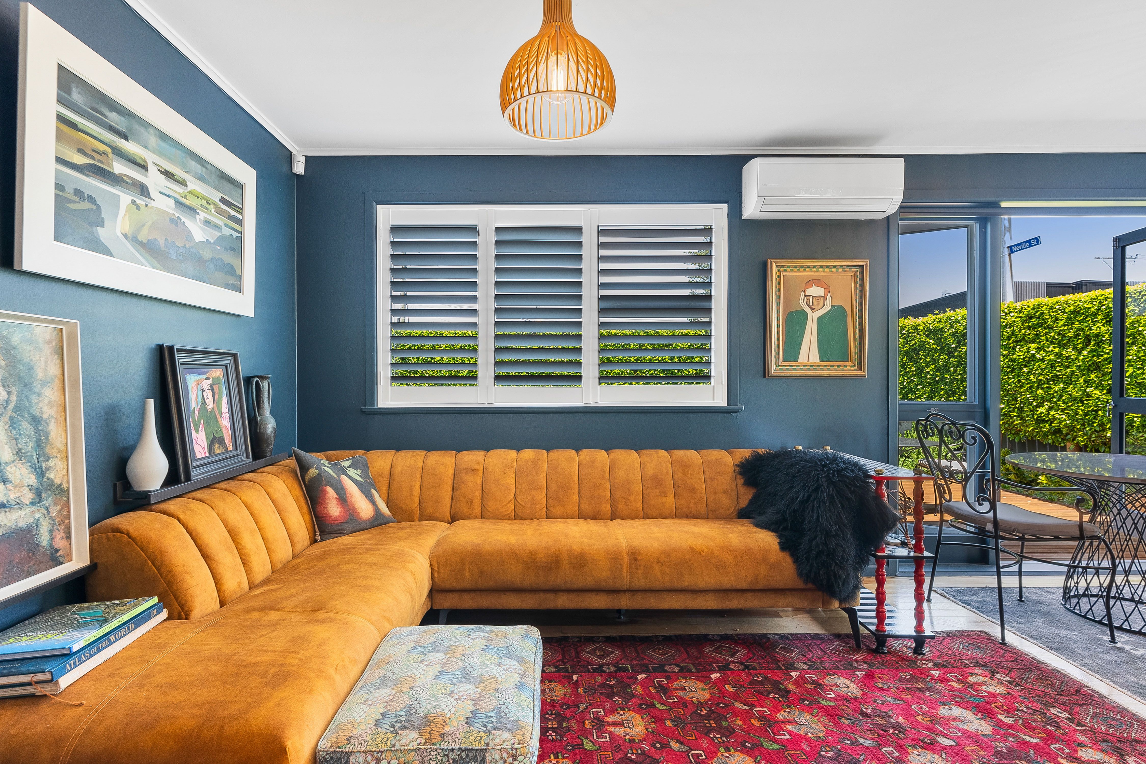 2/1 Neville Street, Point Chevalier, Auckland City