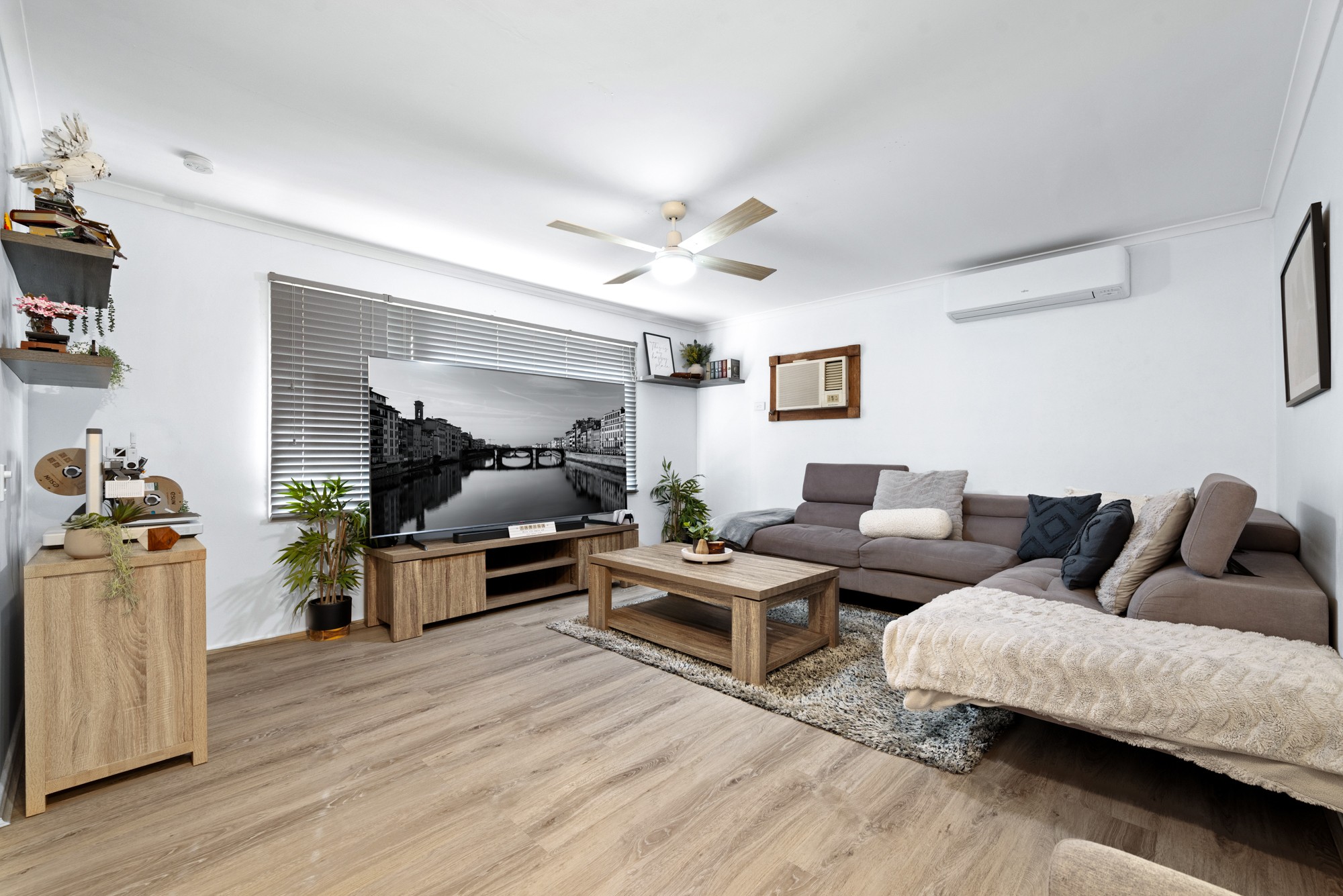 53 Pinaroo Crescent, Bradbury, NSW 2560