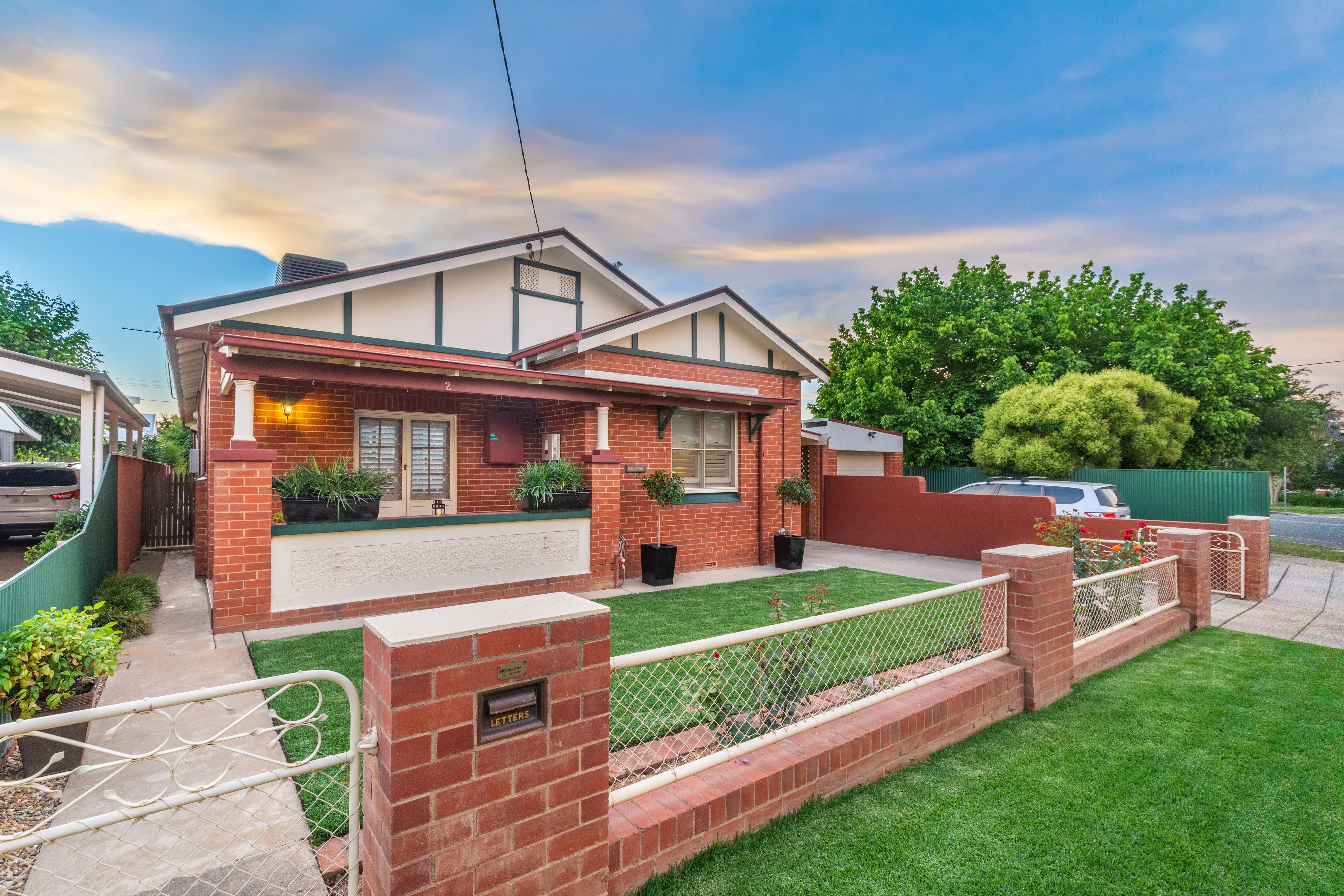 2 Roma Street, Wagga Wagga, NSW 2650