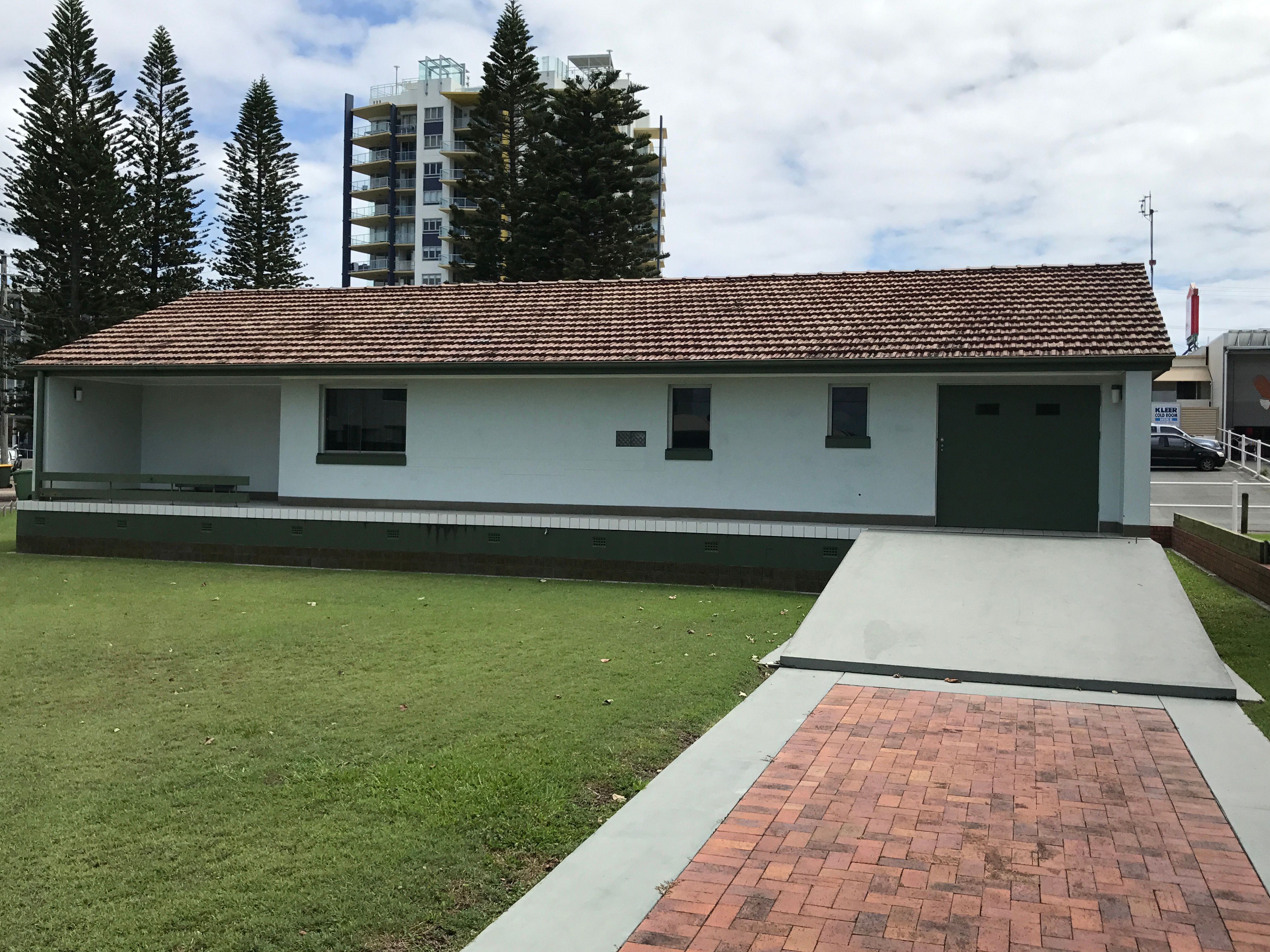 1 Tay Avenue, Caloundra, QLD 4551