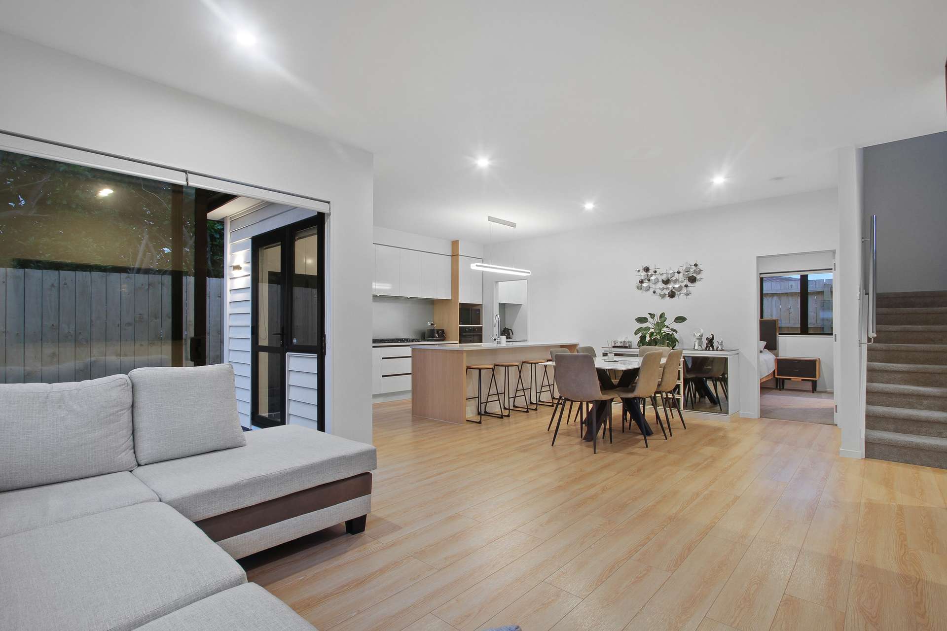 118D Mount Smart Road photo 5