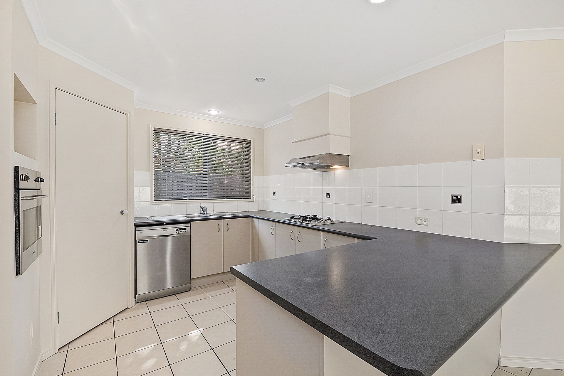 8 Washpool Street, North Lakes, QLD 4509