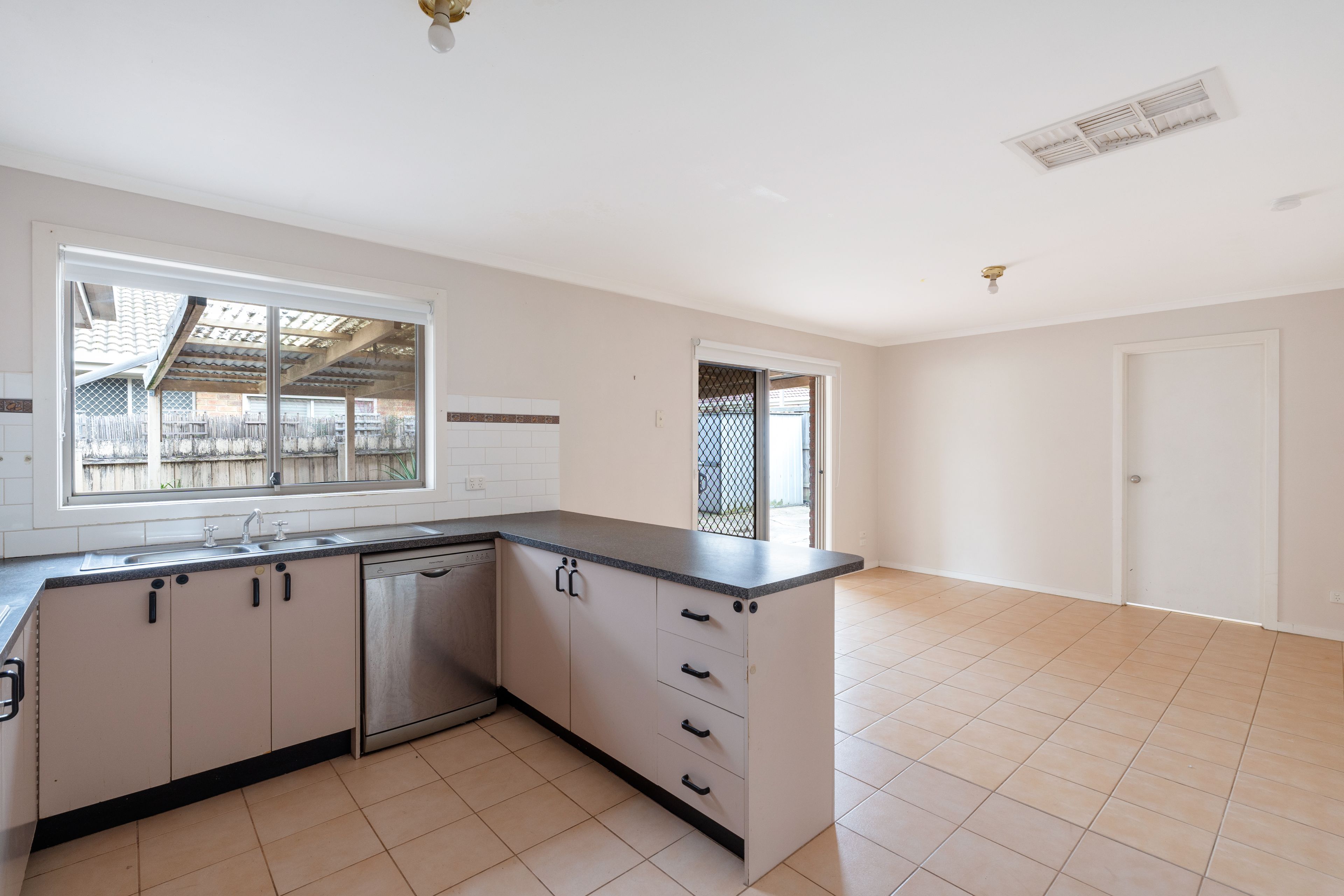 8 Belsay Place — photo 3 of 18