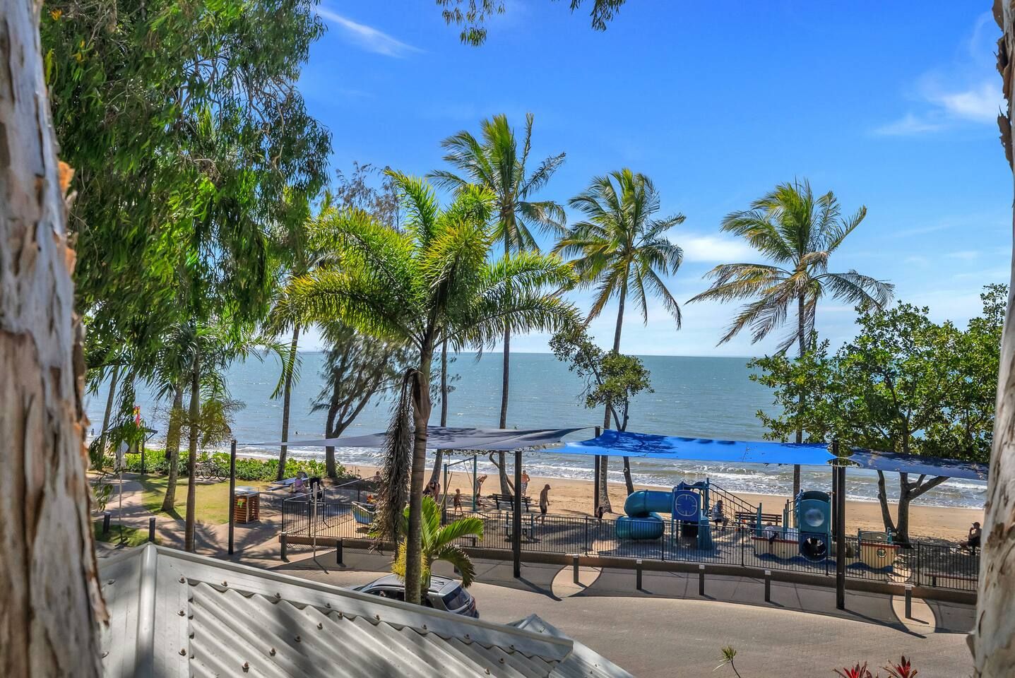 119-121 Williams Esplanade, Palm Cove QLD 4879