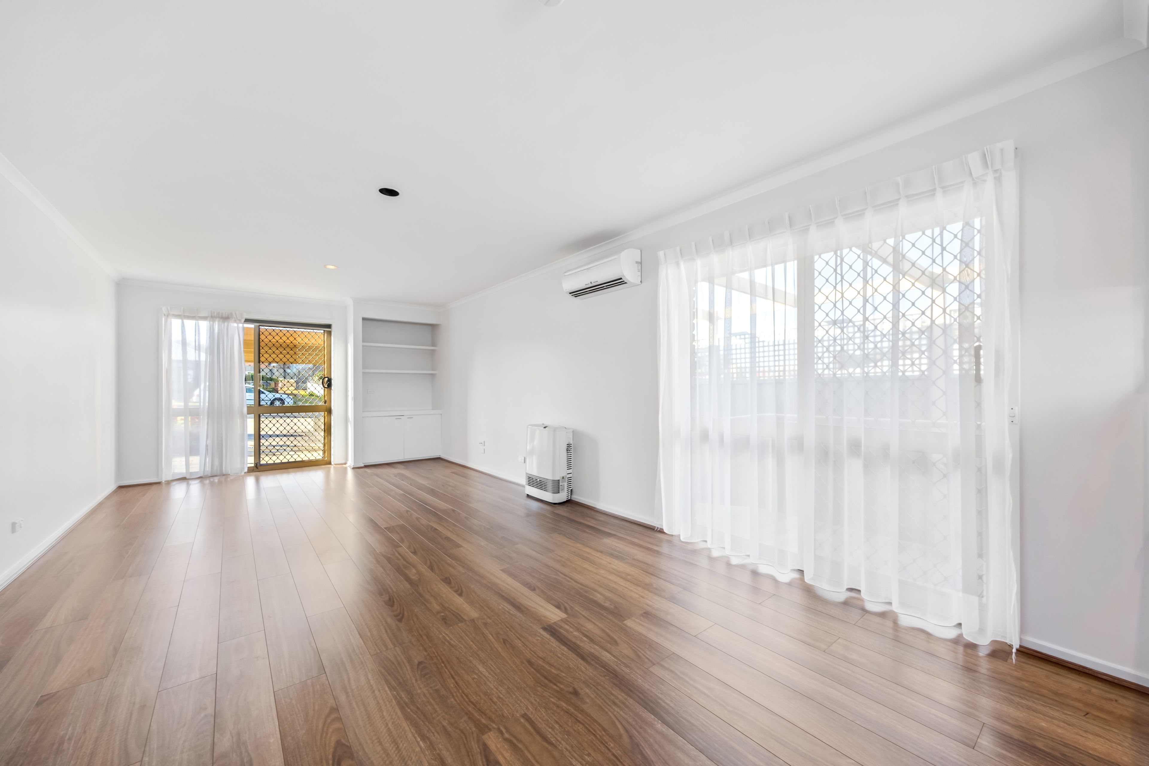 8 Banksia Street — photo 7 of 21