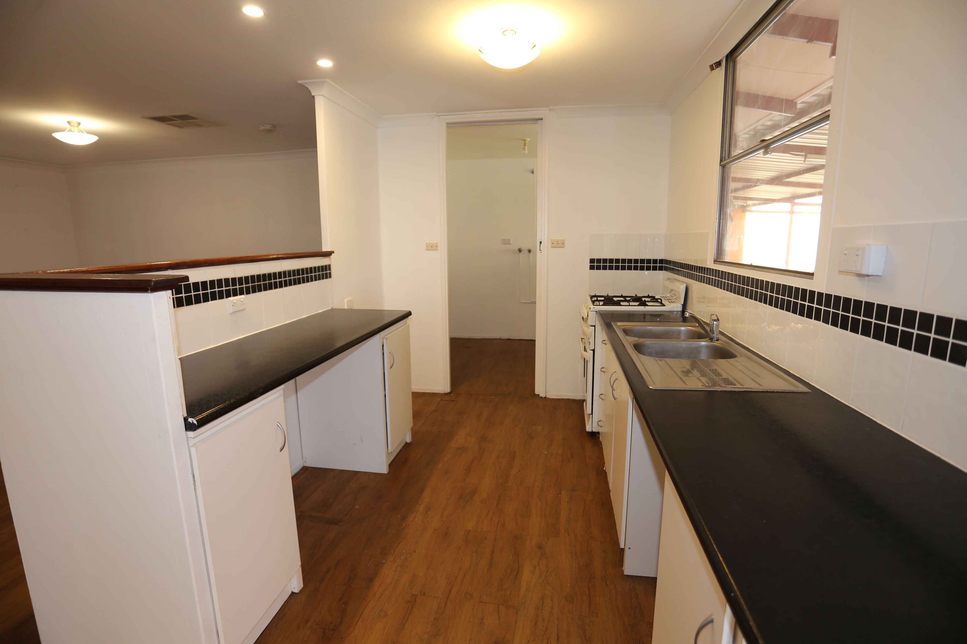 70 Quandong Road, Kambalda West, WA 6442