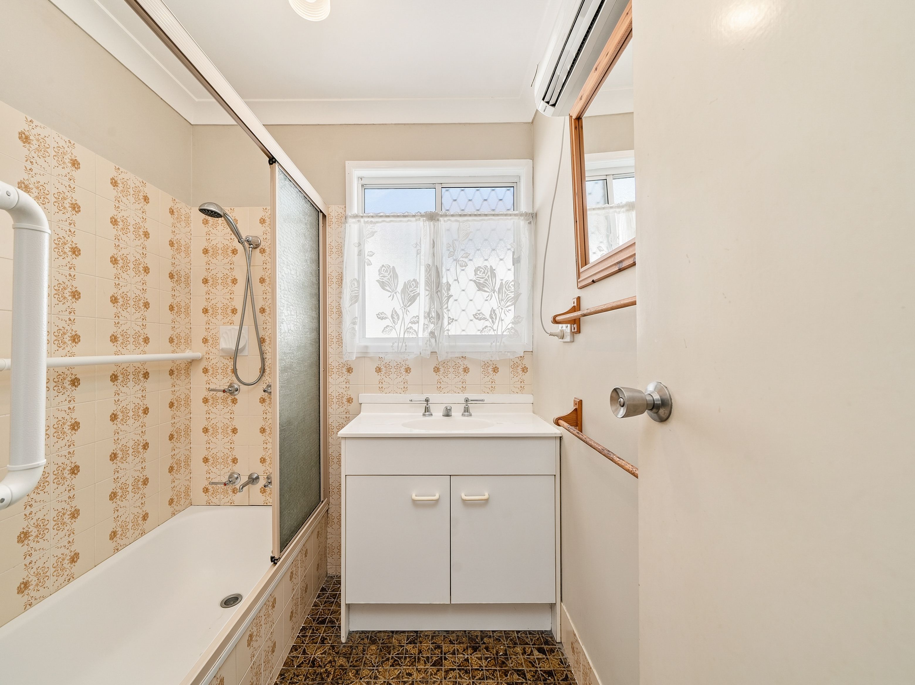 41 Gertrude Street — photo 14 of 20