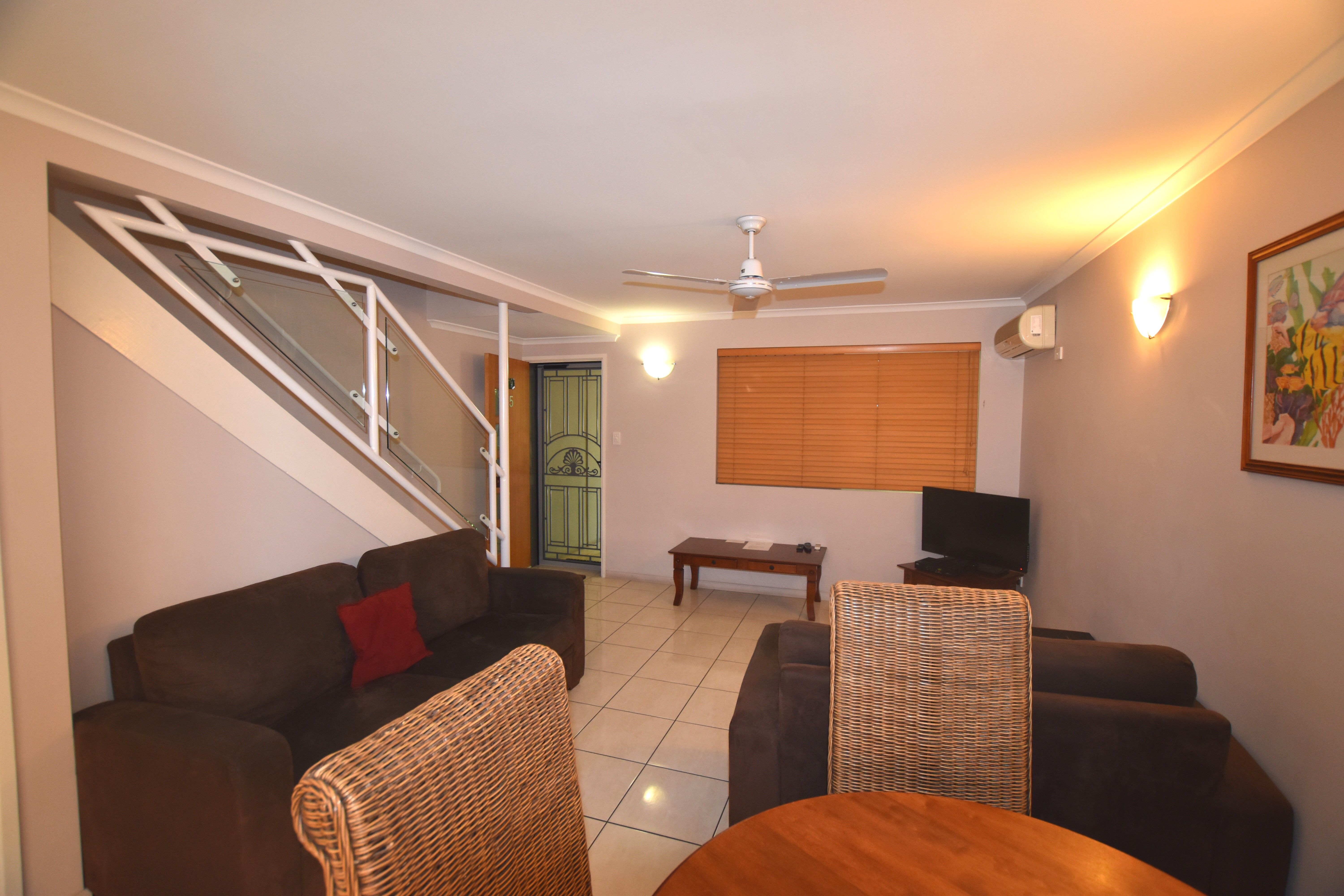 2/77 Toolooa Street, South Gladstone, QLD 4680