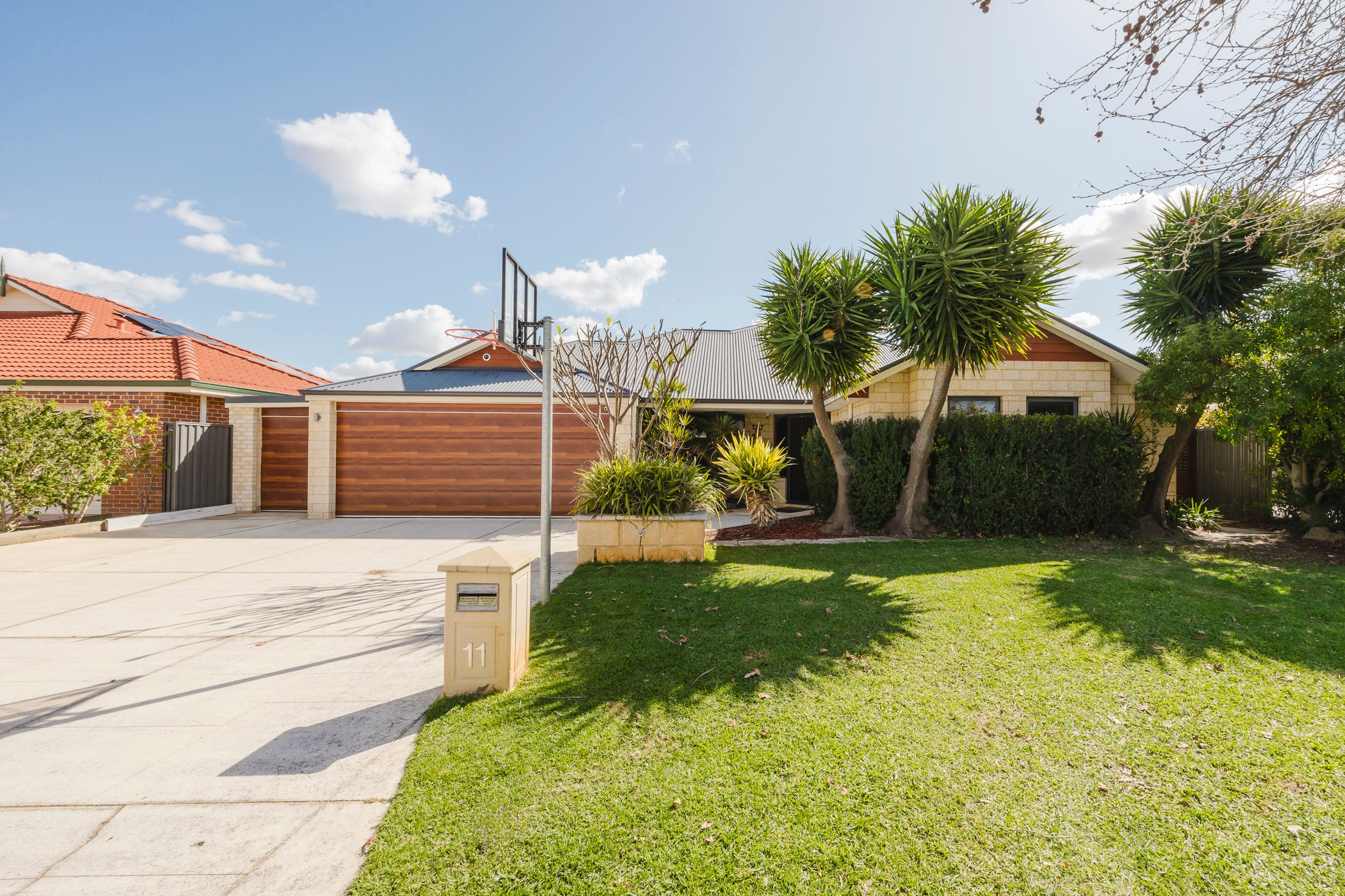 11 Satine Turn, Aveley, WA 6069