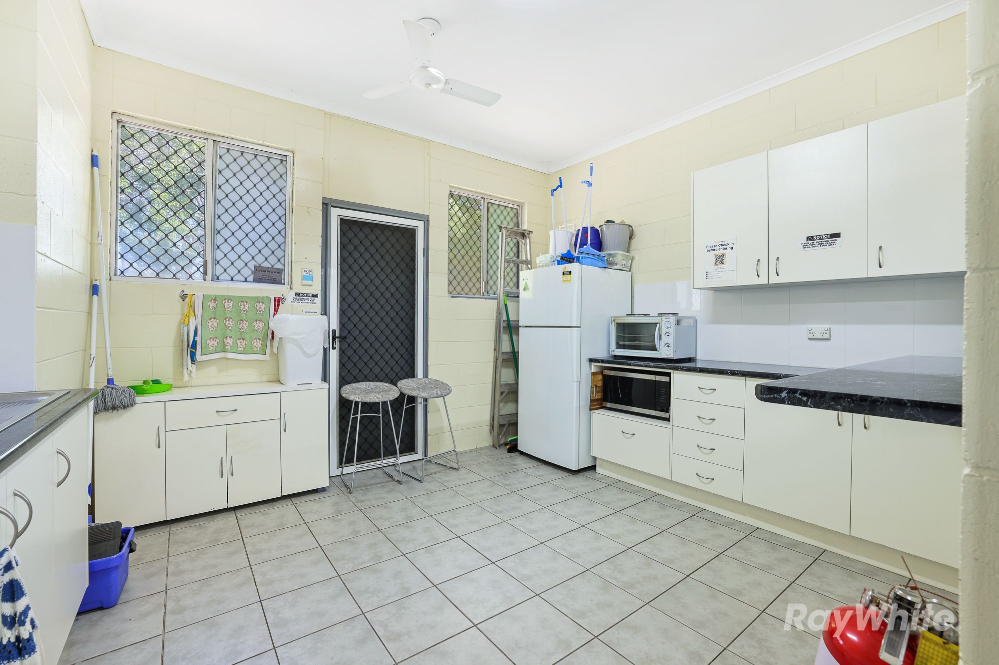 89 Targo Street — photo 14 of 18