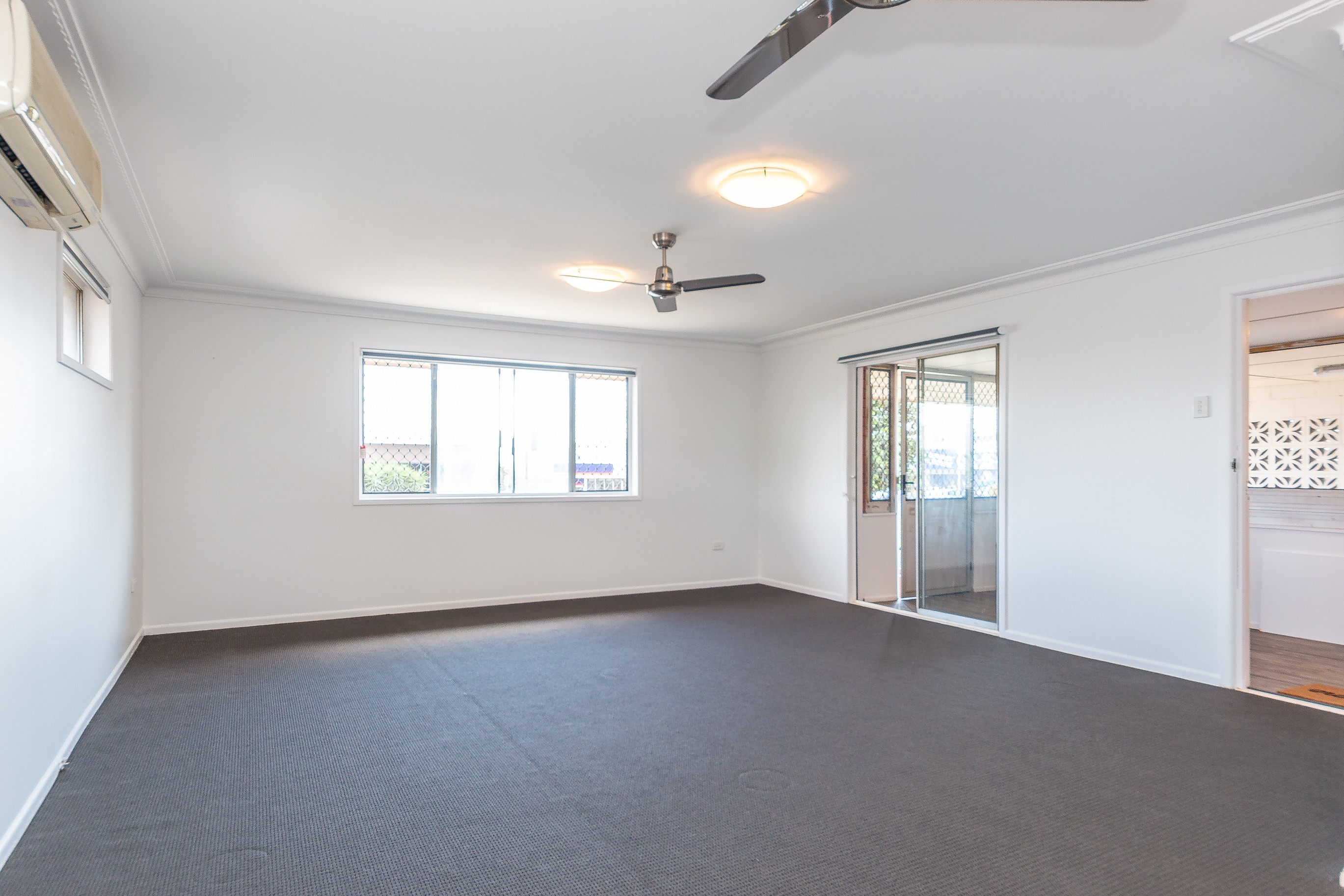 243 Anzac Avenue, Kippa-Ring, QLD 4021