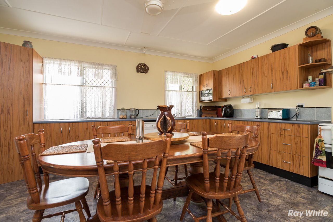27 Jensen Road — photo 8 of 14