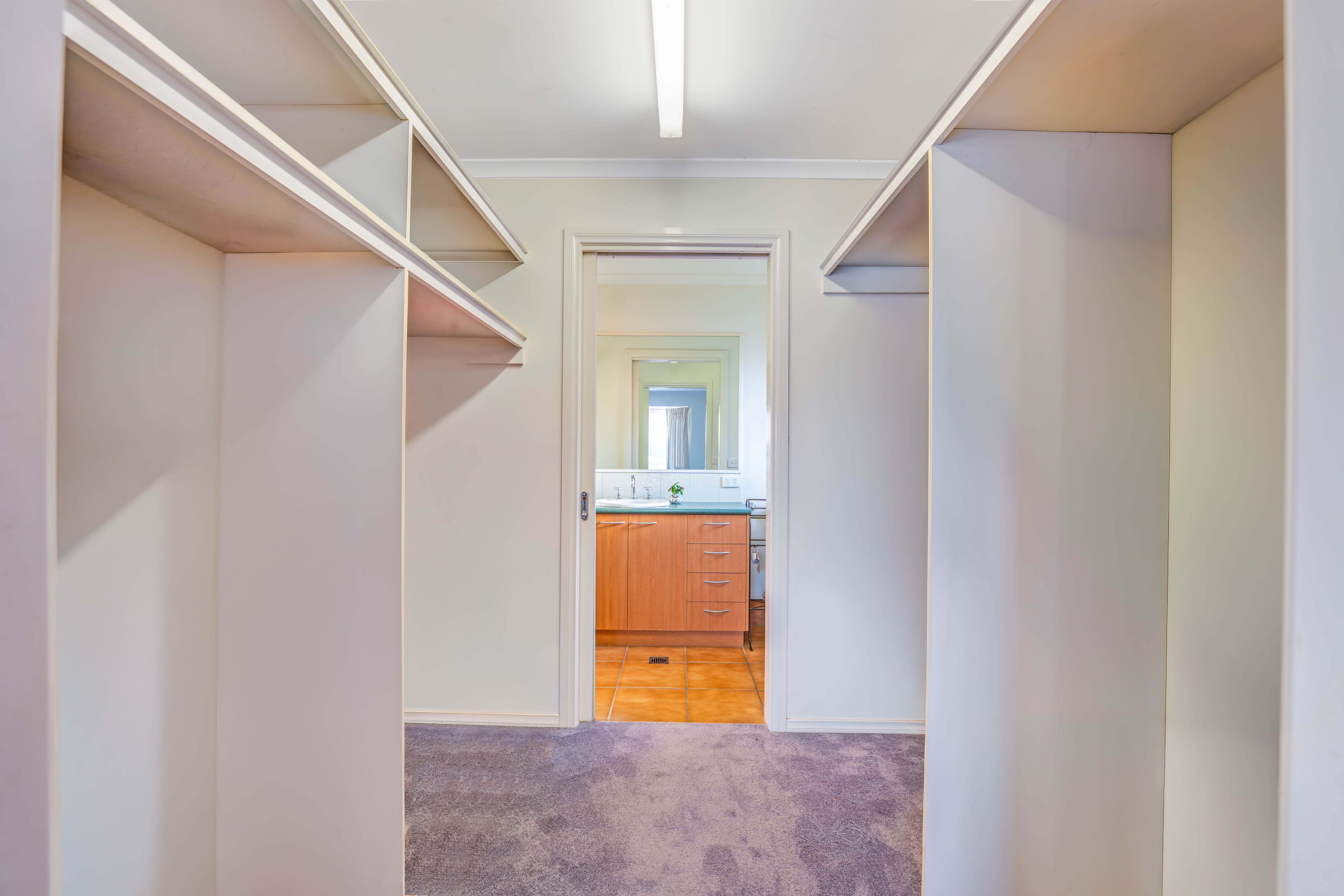 663 Pearsall Street — photo 8 of 30