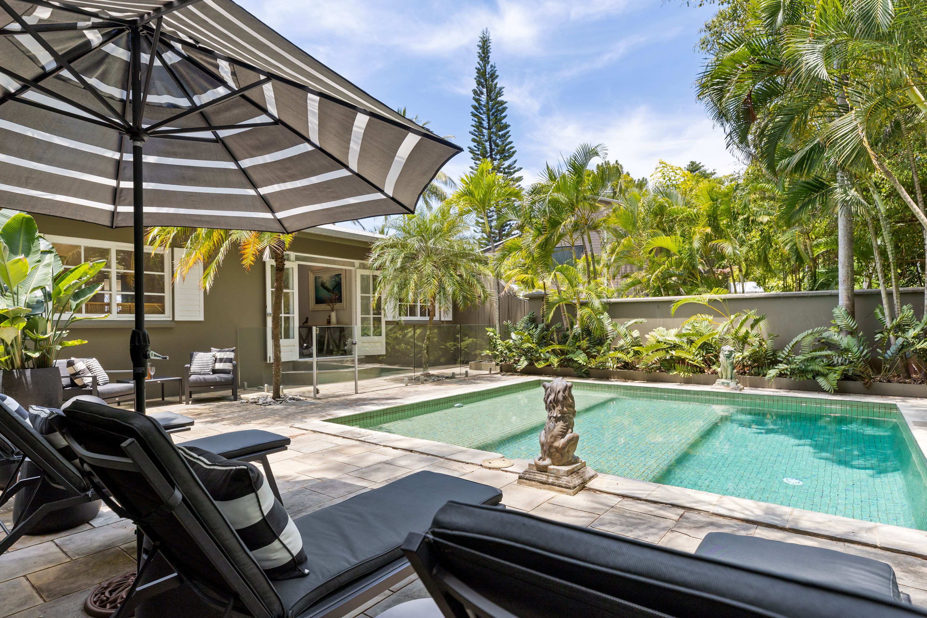 17 Oak Street, Oak Beach, QLD 4877