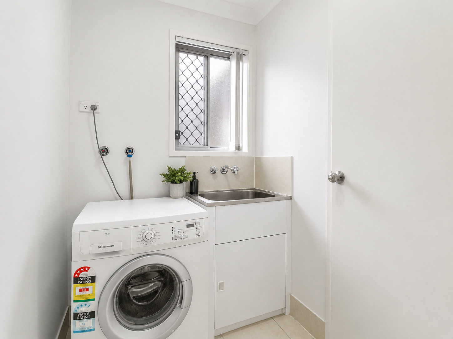 28/52 Falso Place — photo 15 of 18