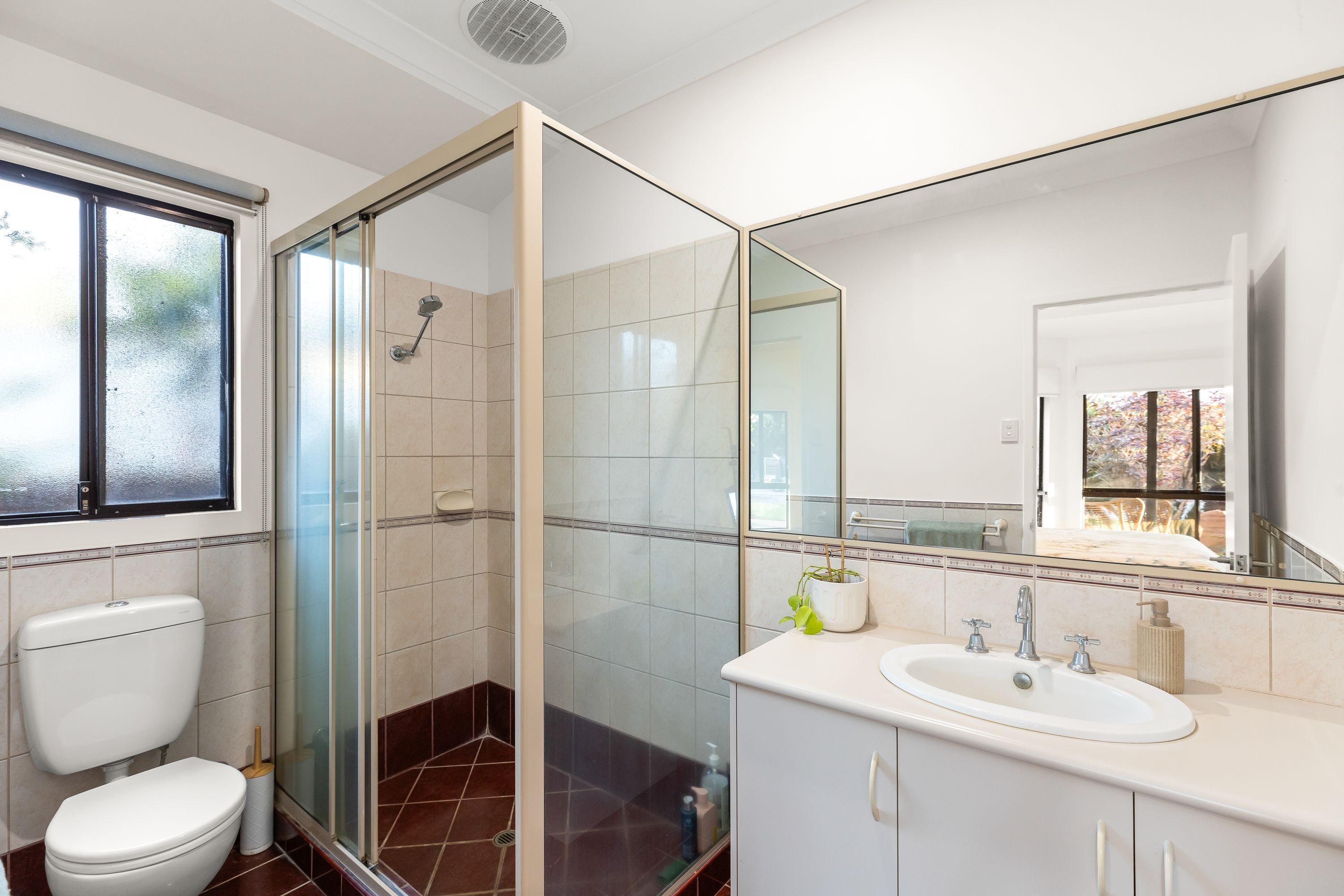 6 Shearwater Crescent — photo 15 of 30