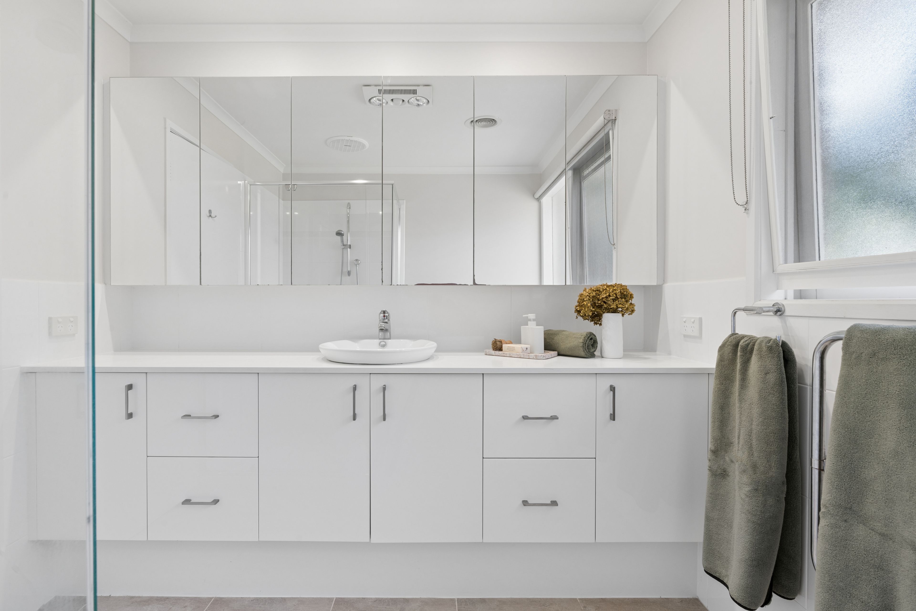 76 Lockhart Drive — photo 15 of 24