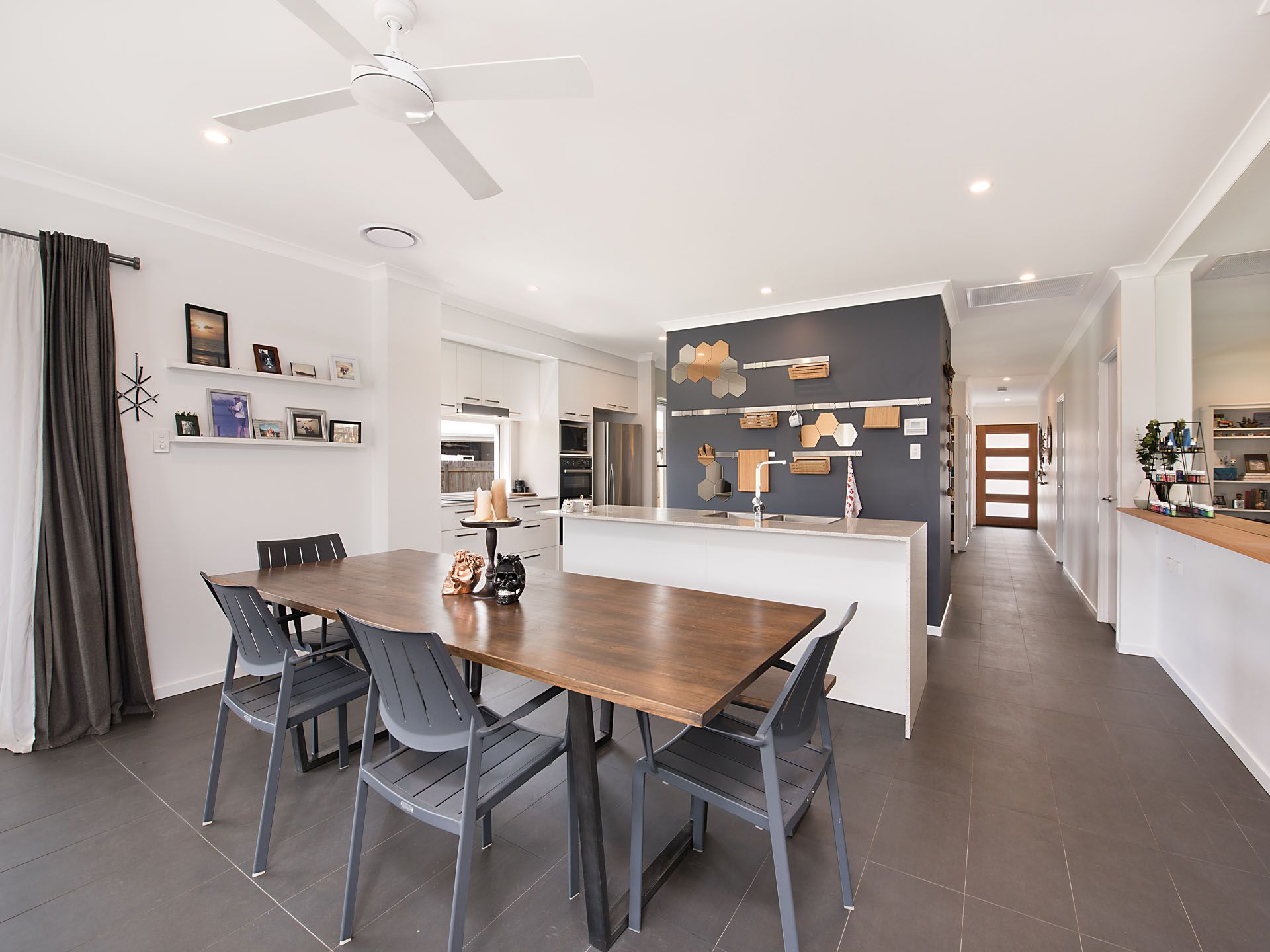 37 Auburn Street, Caloundra West QLD 4551