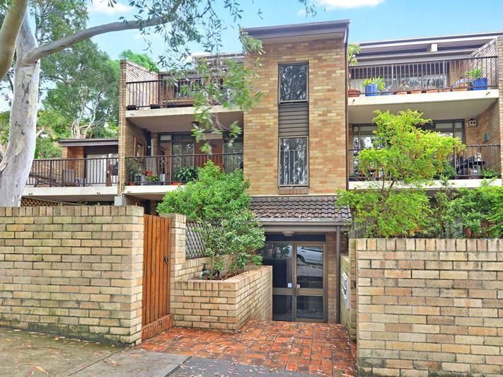 2/8-14 Kyngdon Street, Cammeray, NSW 2062