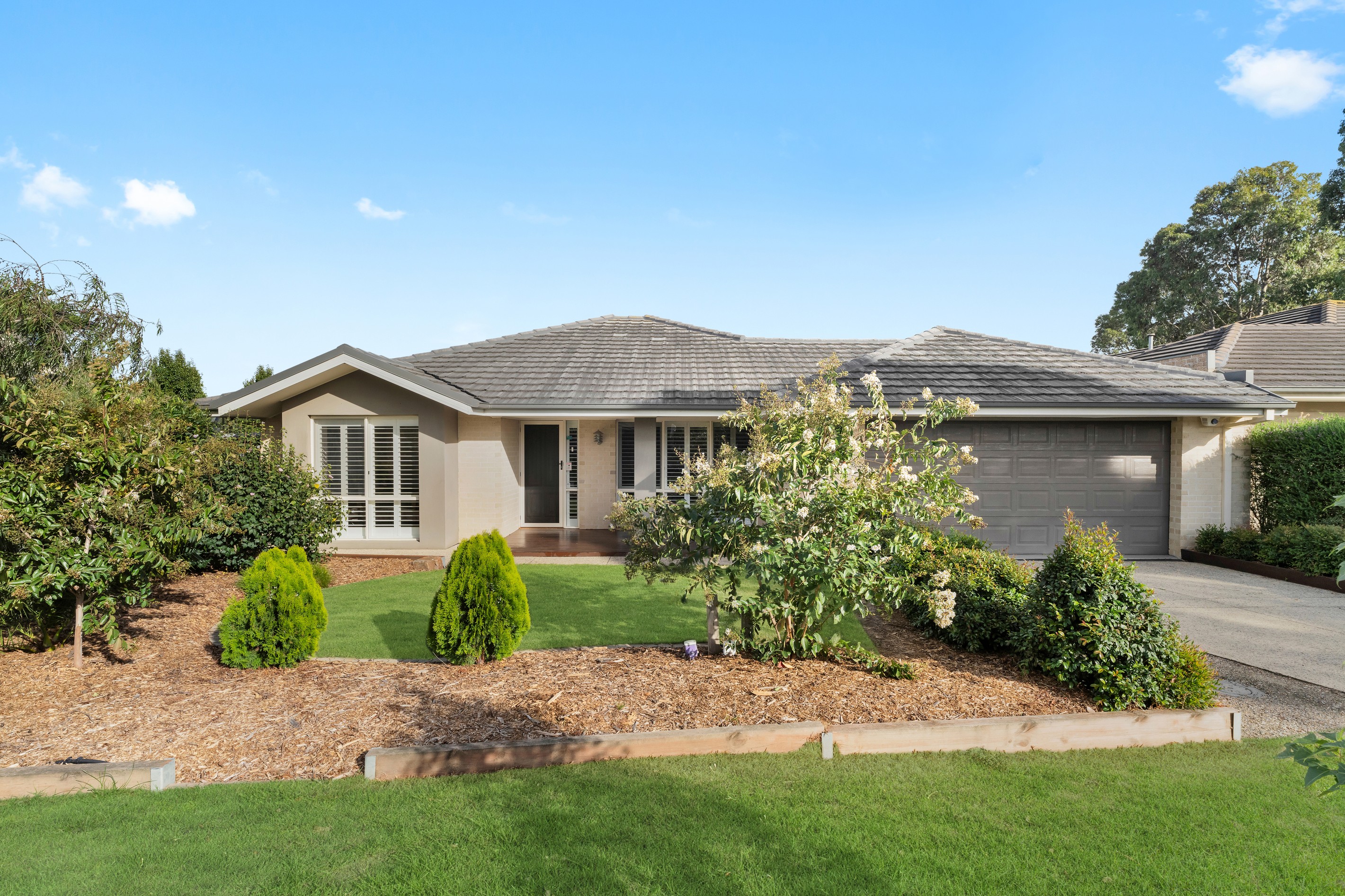 4 Feathery Grove, Sandhurst, VIC 3977