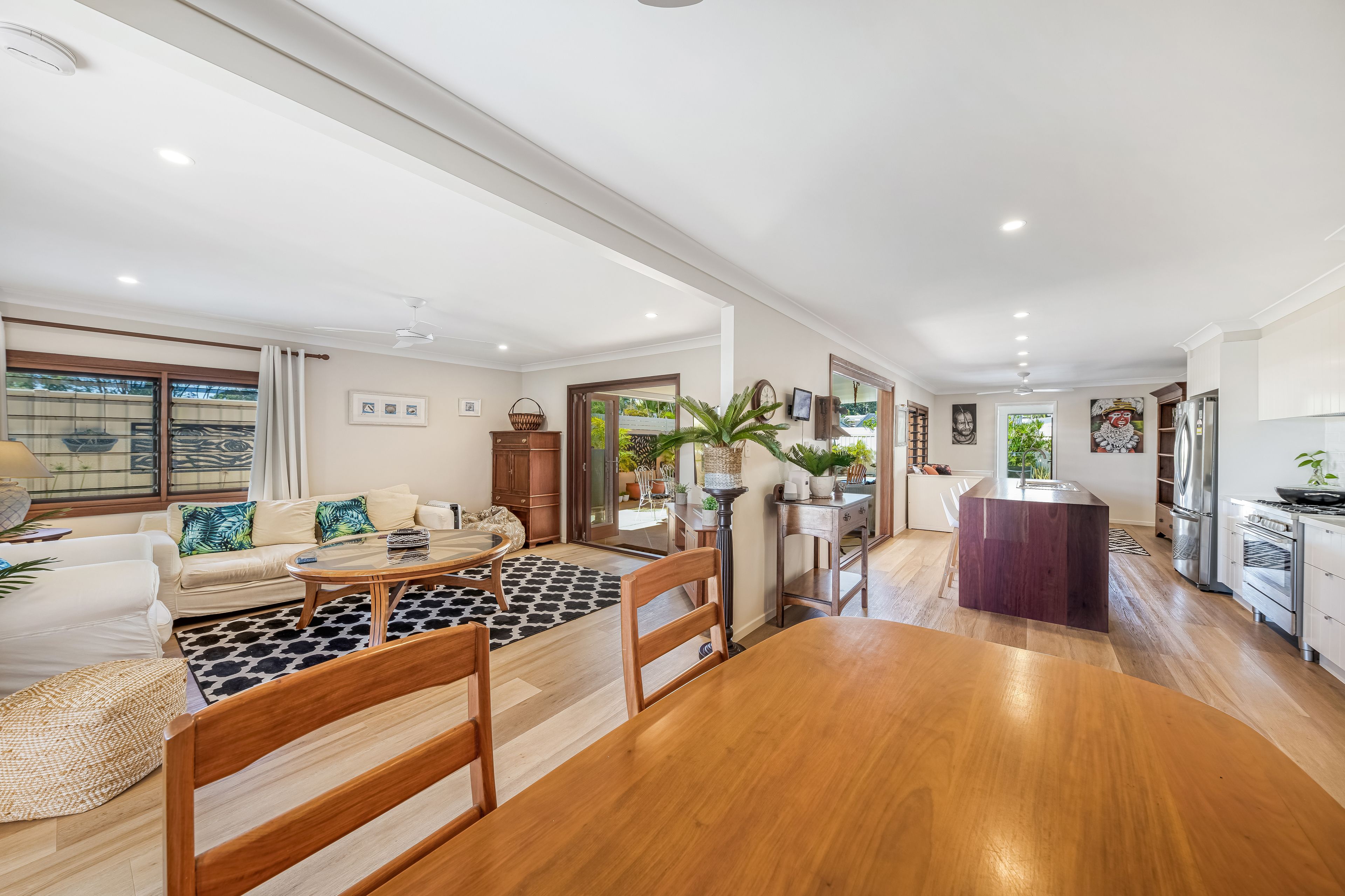 41 Surf Road, Alexandra Headland, QLD 4572