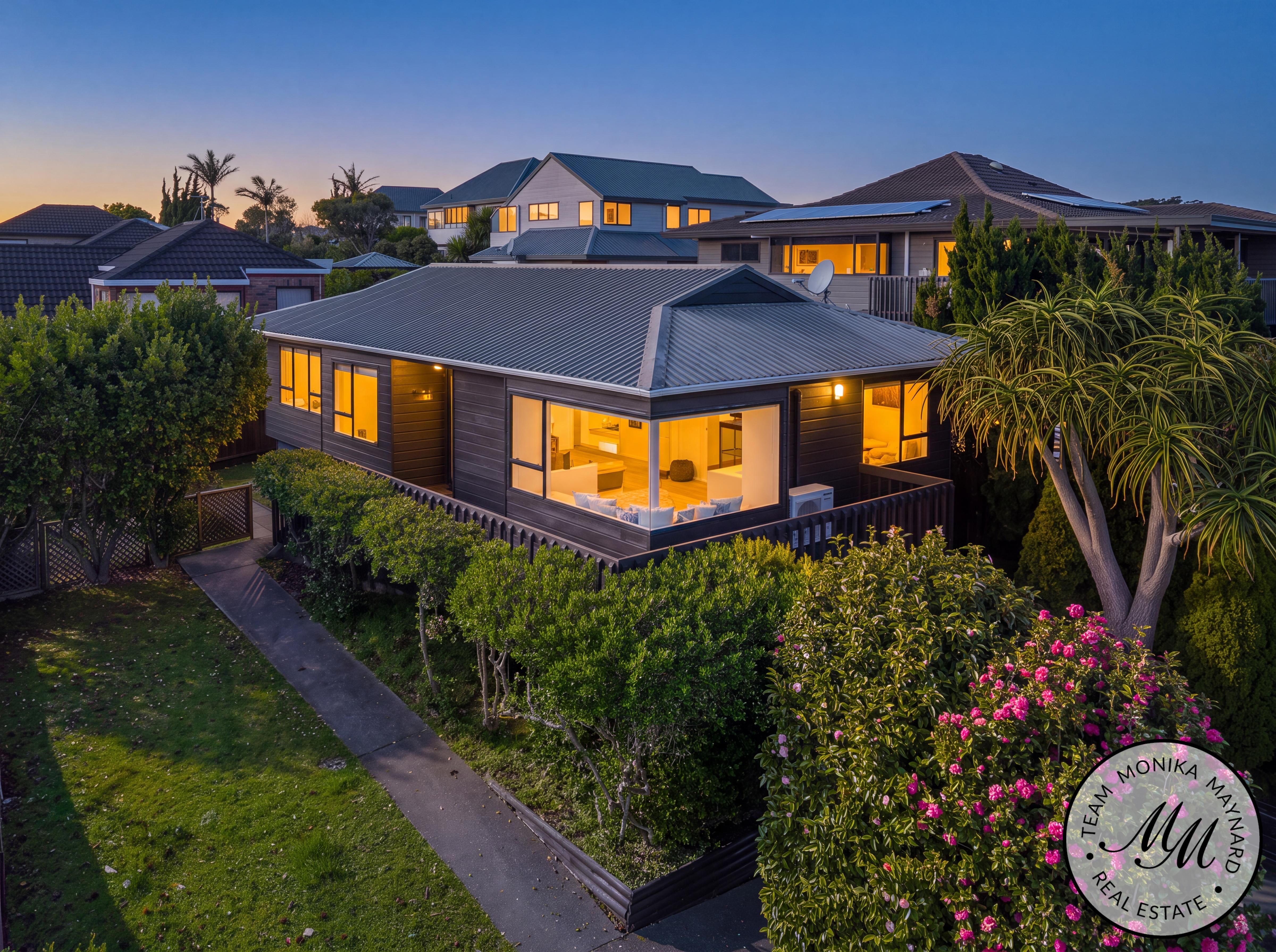 1/2 Calluna Crescent, Totara Heights, Manukau City
