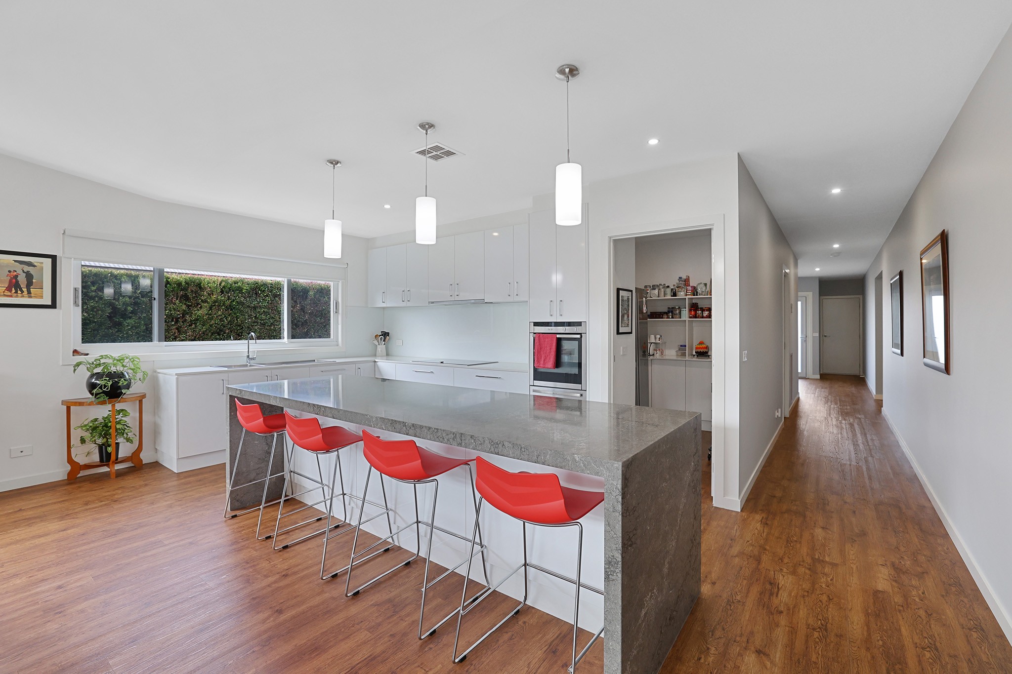 5 Charlwood Court, Drouin, VIC 3818