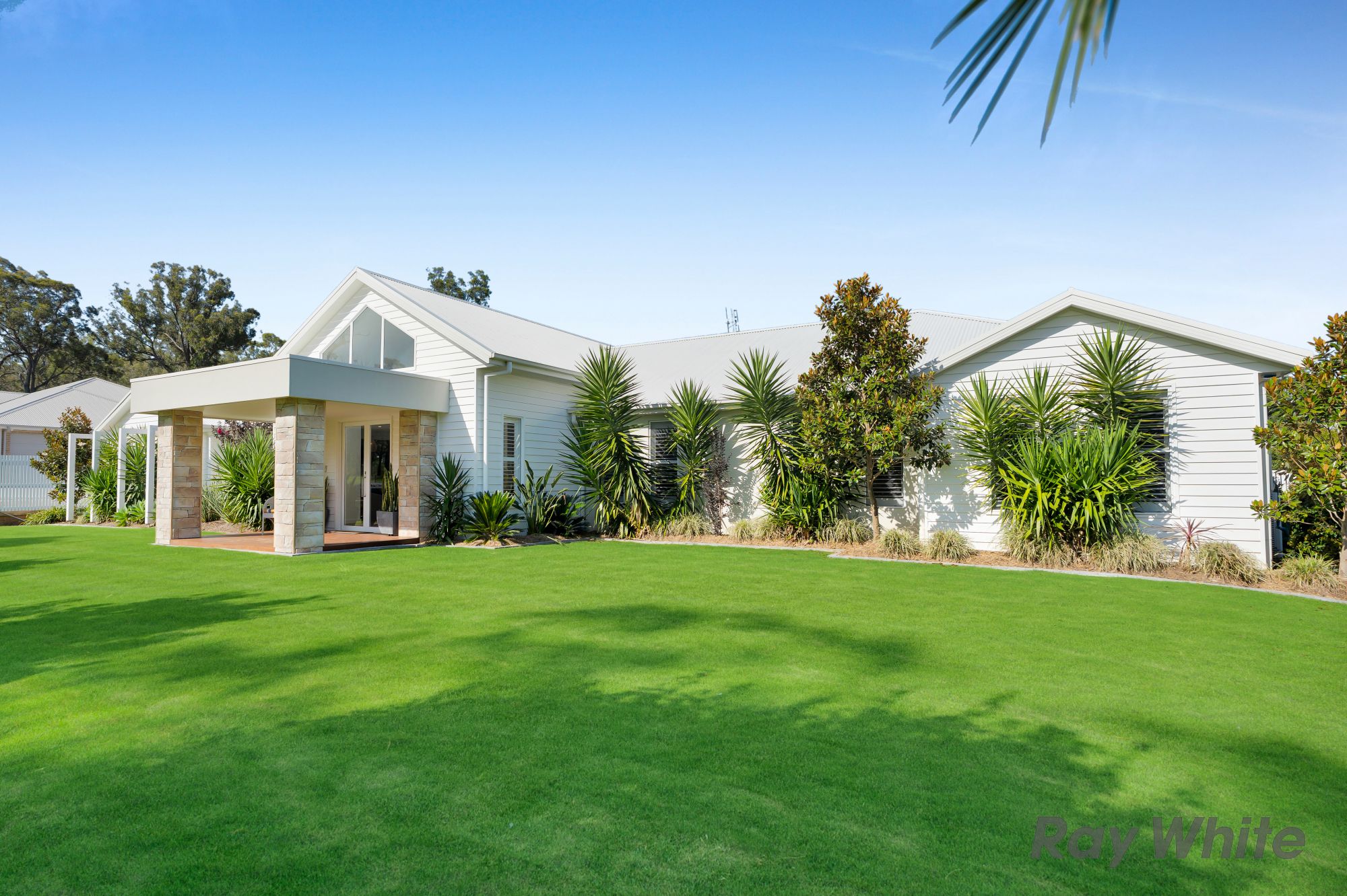 18 Grey Gum Place, Tahmoor, NSW 2573