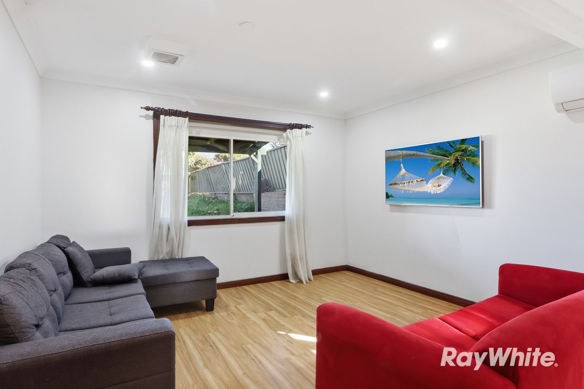 140 Macquarie Road — photo 5 of 23