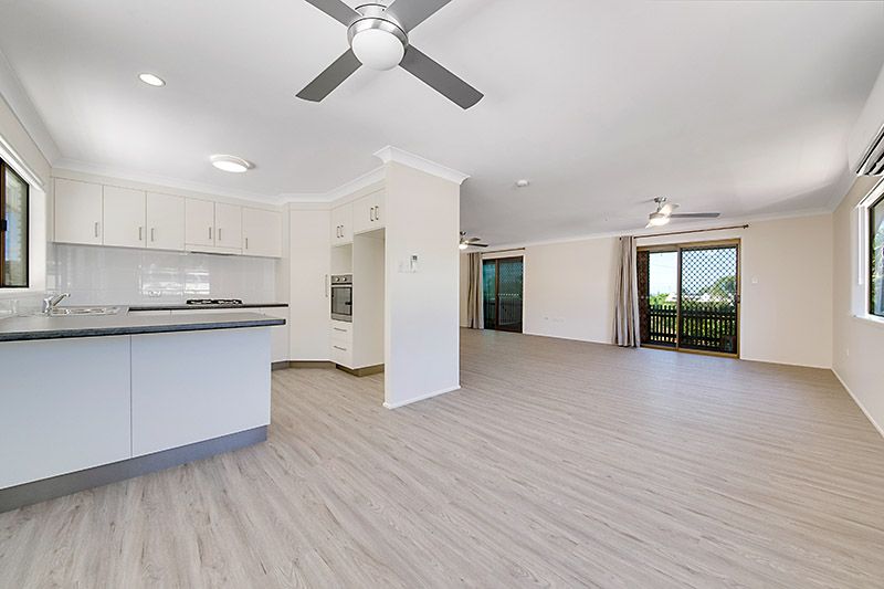 19 Hellas Street, Barlows Hill, QLD 4703